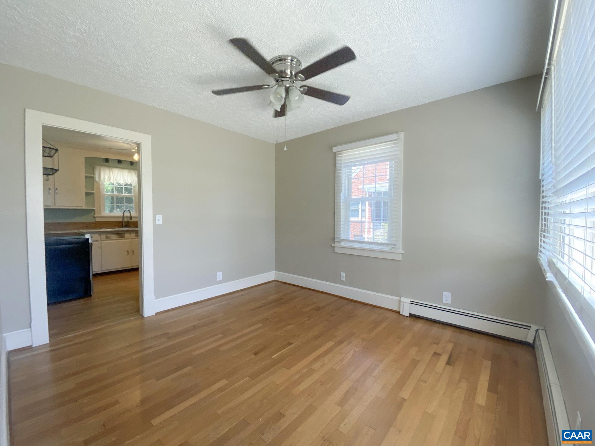 210 W GORDON AVE, GORDONSVILLE, Virginia 22942, 3 Bedrooms Bedrooms, ,2 BathroomsBathrooms,Residential,210 W GORDON AVE,676894 MLS # 676894 210 W GORDON AVE, GORDONSVILLE, Virginia 22942, 3 Bedrooms Bedrooms, ,2 BathroomsBathrooms,Residential,210 W GORDON AVE,676894 MLS # 676894