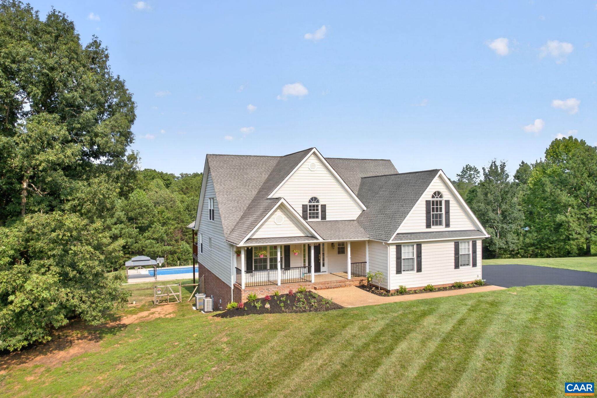 871 FOX HOLLOW LN, PALMYRA, Virginia 22963, 6 Bedrooms Bedrooms, ,3 BathroomsBathrooms,Residential,871 FOX HOLLOW LN,680121 MLS # 680121 871 FOX HOLLOW LN, PALMYRA, Virginia 22963, 6 Bedrooms Bedrooms, ,3 BathroomsBathrooms,Residential,871 FOX HOLLOW LN,680121 MLS # 680121