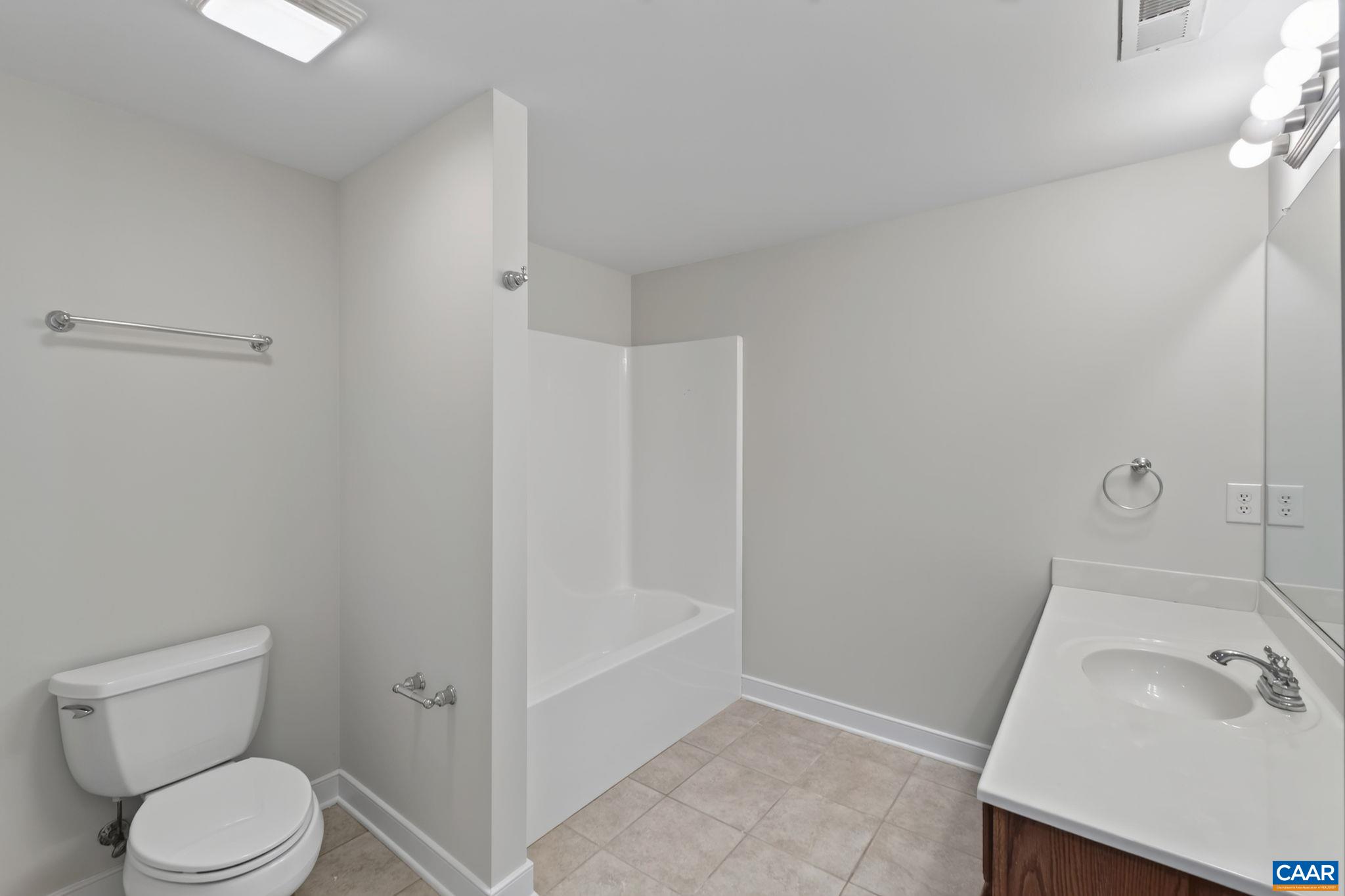 871 FOX HOLLOW LN, PALMYRA, Virginia 22963, 6 Bedrooms Bedrooms, ,3 BathroomsBathrooms,Residential,871 FOX HOLLOW LN,680121 MLS # 680121 871 FOX HOLLOW LN, PALMYRA, Virginia 22963, 6 Bedrooms Bedrooms, ,3 BathroomsBathrooms,Residential,871 FOX HOLLOW LN,680121 MLS # 680121