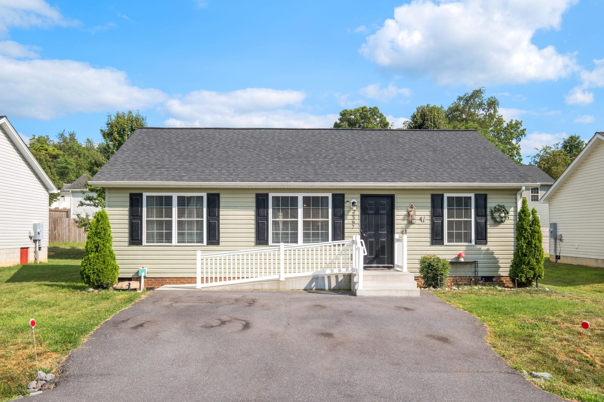 2397 BRENTWOOD DR, HARRISONBURG, Virginia 22801, 3 Bedrooms Bedrooms, ,2 BathroomsBathrooms,Residential,2397 BRENTWOOD DR,680127 MLS # 680127 2397 BRENTWOOD DR, HARRISONBURG, Virginia 22801, 3 Bedrooms Bedrooms, ,2 BathroomsBathrooms,Residential,2397 BRENTWOOD DR,680127 MLS # 680127