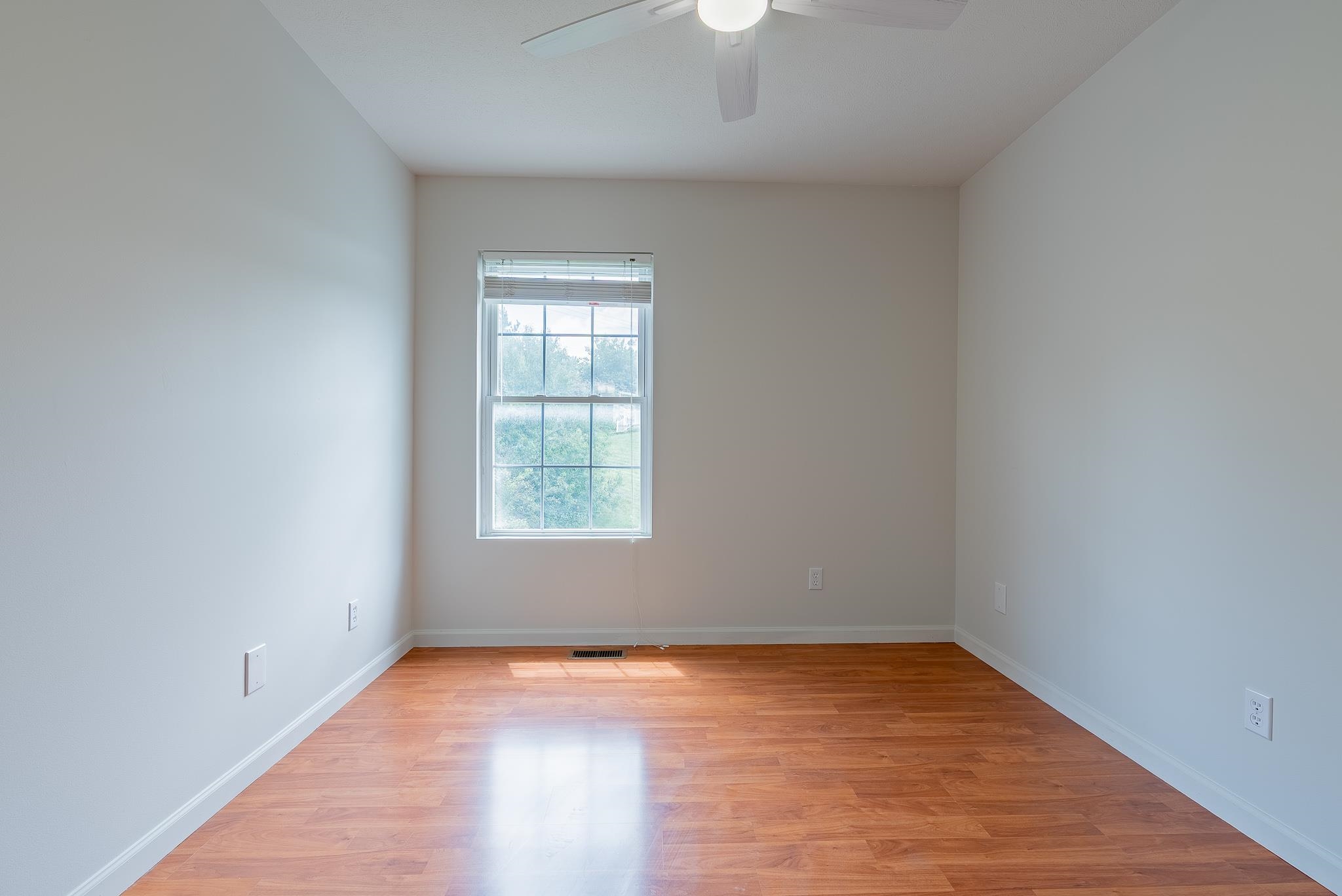 1338 OLD WINDMILL CIR, HARRISONBURG, Virginia 22802, 3 Bedrooms Bedrooms, ,2 BathroomsBathrooms,Residential,1338 OLD WINDMILL CIR,680128 MLS # 680128 1338 OLD WINDMILL CIR, HARRISONBURG, Virginia 22802, 3 Bedrooms Bedrooms, ,2 BathroomsBathrooms,Residential,1338 OLD WINDMILL CIR,680128 MLS # 680128