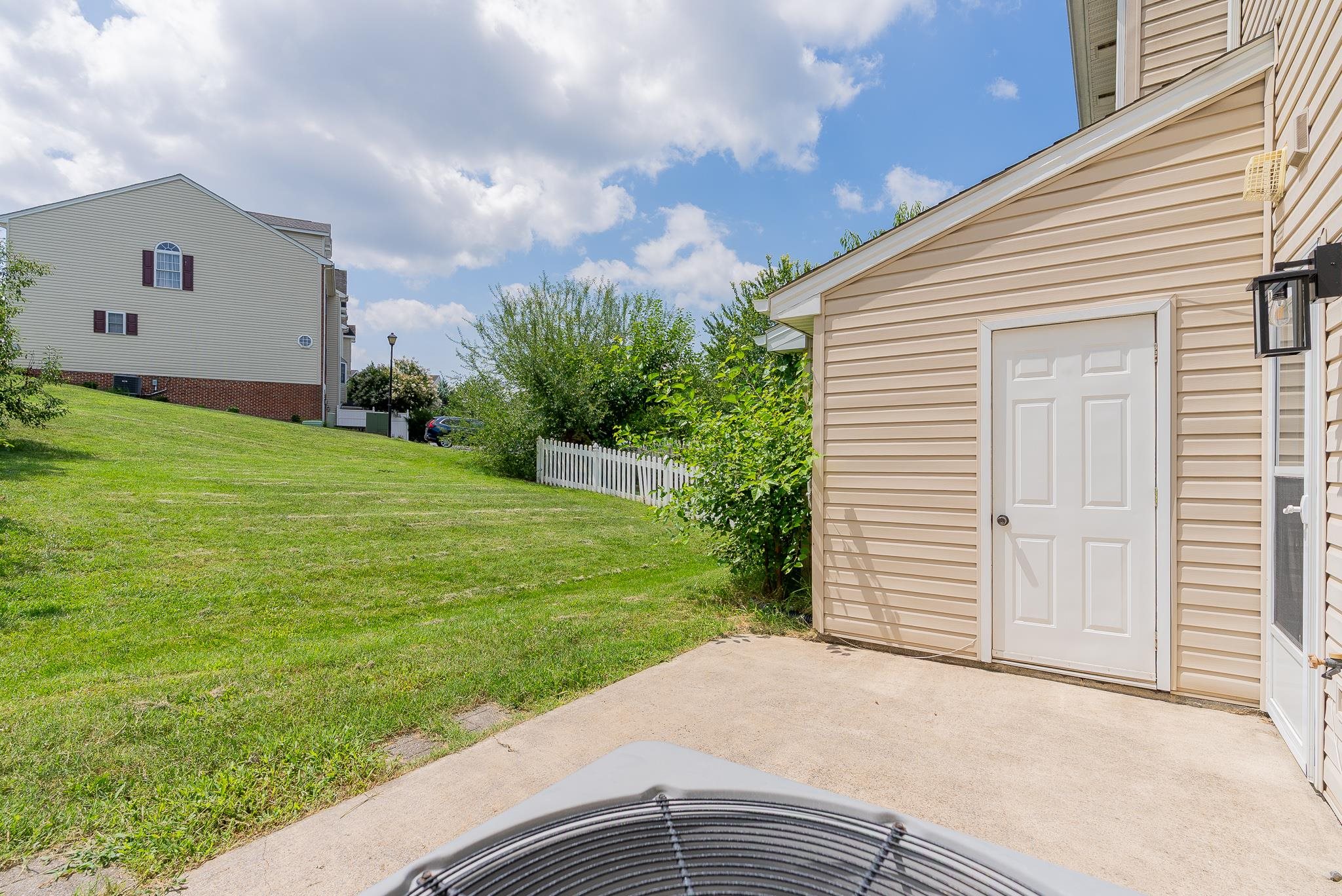 1338 OLD WINDMILL CIR, HARRISONBURG, Virginia 22802, 3 Bedrooms Bedrooms, ,2 BathroomsBathrooms,Residential,1338 OLD WINDMILL CIR,680128 MLS # 680128 1338 OLD WINDMILL CIR, HARRISONBURG, Virginia 22802, 3 Bedrooms Bedrooms, ,2 BathroomsBathrooms,Residential,1338 OLD WINDMILL CIR,680128 MLS # 680128