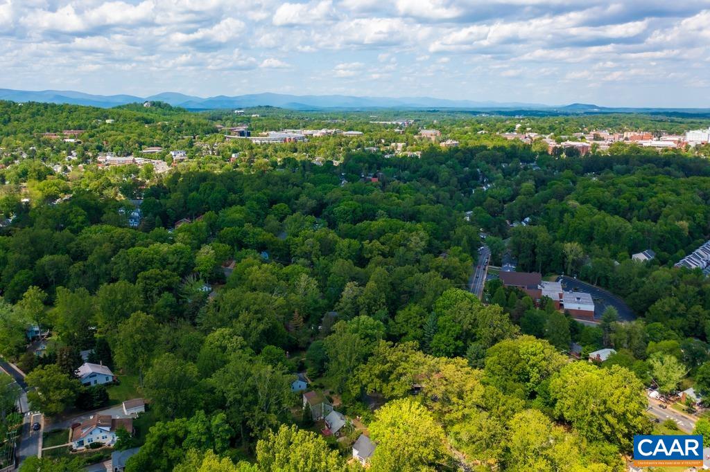 2522 WOODLAND DR, CHARLOTTESVILLE, Virginia 22903, 3 Bedrooms Bedrooms, ,2 BathroomsBathrooms,Residential,2522 WOODLAND DR,680130 MLS # 680130 2522 WOODLAND DR, CHARLOTTESVILLE, Virginia 22903, 3 Bedrooms Bedrooms, ,2 BathroomsBathrooms,Residential,2522 WOODLAND DR,680130 MLS # 680130