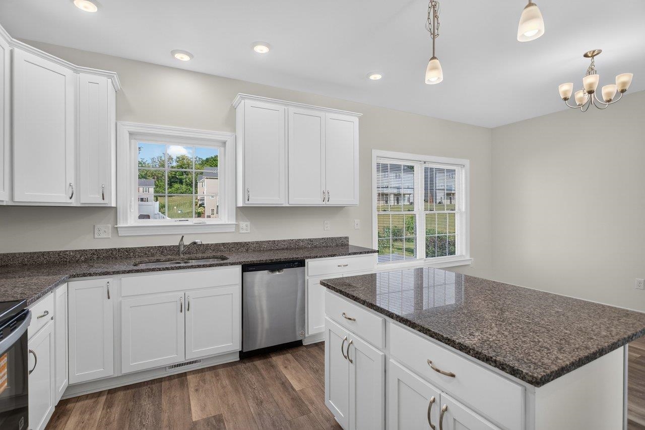1168 HARVEST CT, ROCKINGHAM, Virginia 22801, 3 Bedrooms Bedrooms, ,2 BathroomsBathrooms,Residential,1168 HARVEST CT,680132 MLS # 680132 1168 HARVEST CT, ROCKINGHAM, Virginia 22801, 3 Bedrooms Bedrooms, ,2 BathroomsBathrooms,Residential,1168 HARVEST CT,680132 MLS # 680132