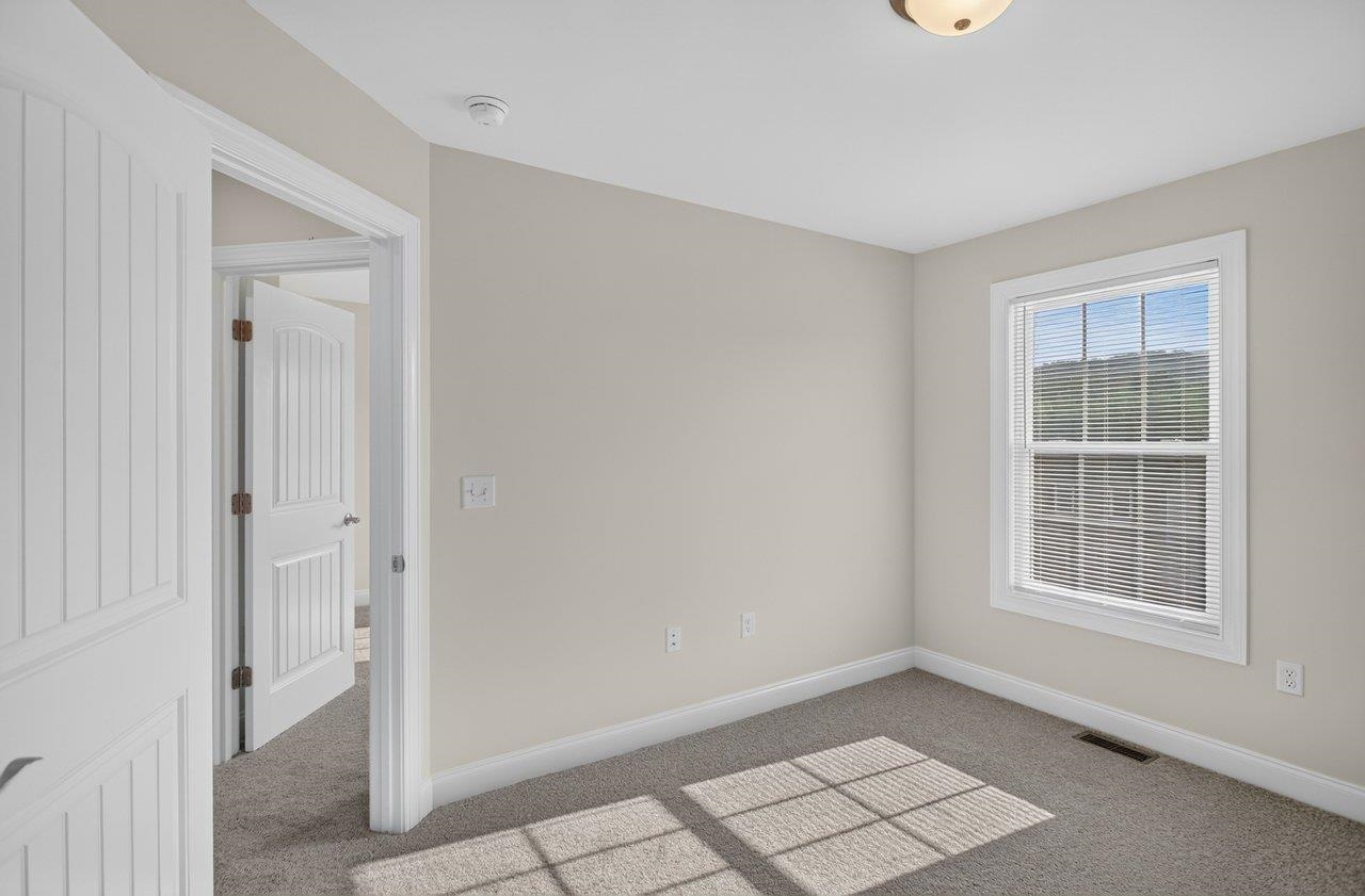 1168 HARVEST CT, ROCKINGHAM, Virginia 22801, 3 Bedrooms Bedrooms, ,2 BathroomsBathrooms,Residential,1168 HARVEST CT,680132 MLS # 680132 1168 HARVEST CT, ROCKINGHAM, Virginia 22801, 3 Bedrooms Bedrooms, ,2 BathroomsBathrooms,Residential,1168 HARVEST CT,680132 MLS # 680132