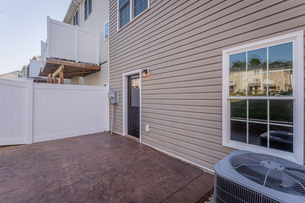 1168 HARVEST CT, ROCKINGHAM, Virginia 22801, 3 Bedrooms Bedrooms, ,2 BathroomsBathrooms,Residential,1168 HARVEST CT,680132 MLS # 680132 1168 HARVEST CT, ROCKINGHAM, Virginia 22801, 3 Bedrooms Bedrooms, ,2 BathroomsBathrooms,Residential,1168 HARVEST CT,680132 MLS # 680132