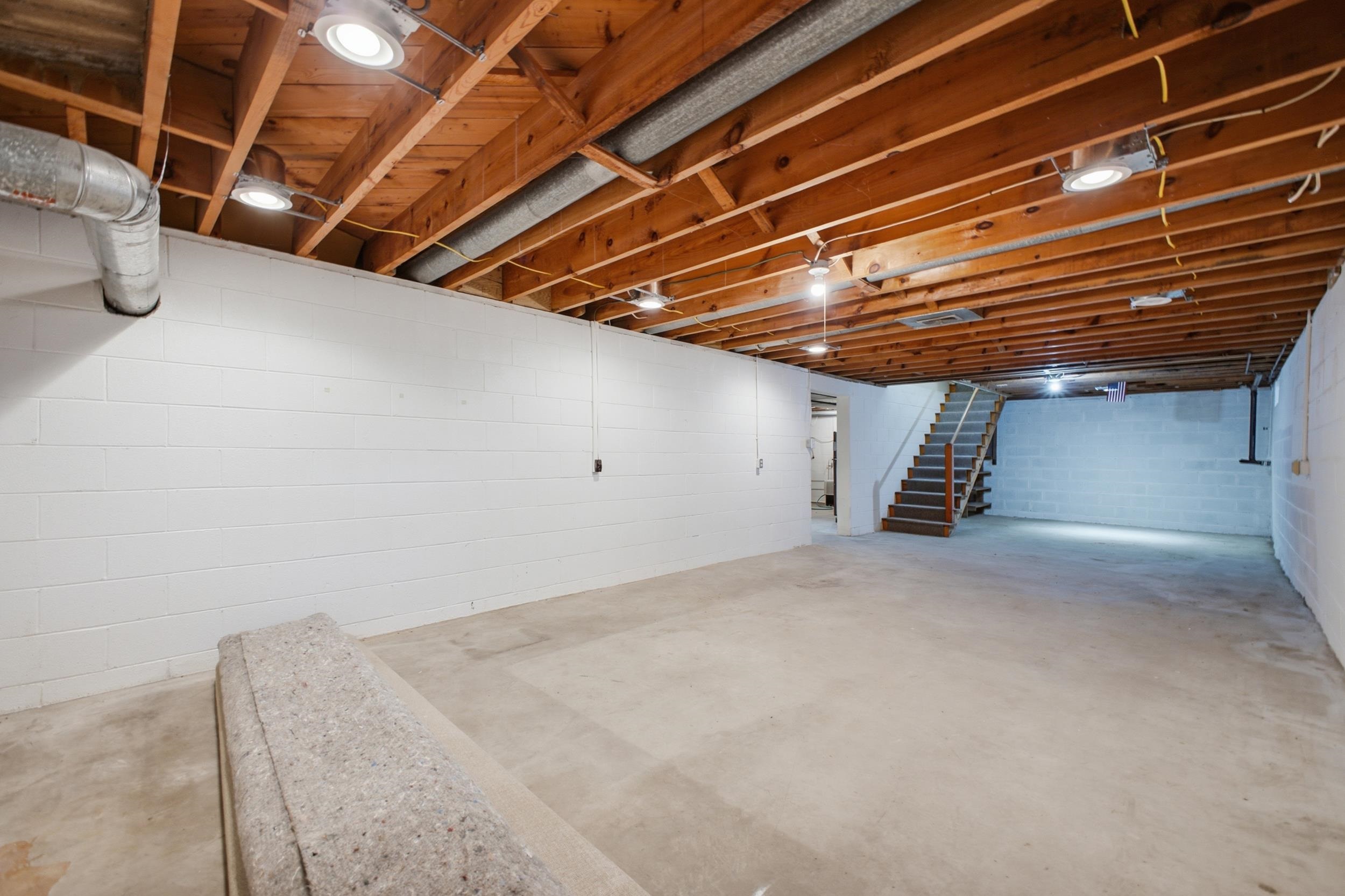 410 W NORTH ST, WOODSTOCK, Virginia 22664, 3 Bedrooms Bedrooms, ,1 BathroomBathrooms,Residential,410 W NORTH ST,680133 MLS # 680133 410 W NORTH ST, WOODSTOCK, Virginia 22664, 3 Bedrooms Bedrooms, ,1 BathroomBathrooms,Residential,410 W NORTH ST,680133 MLS # 680133