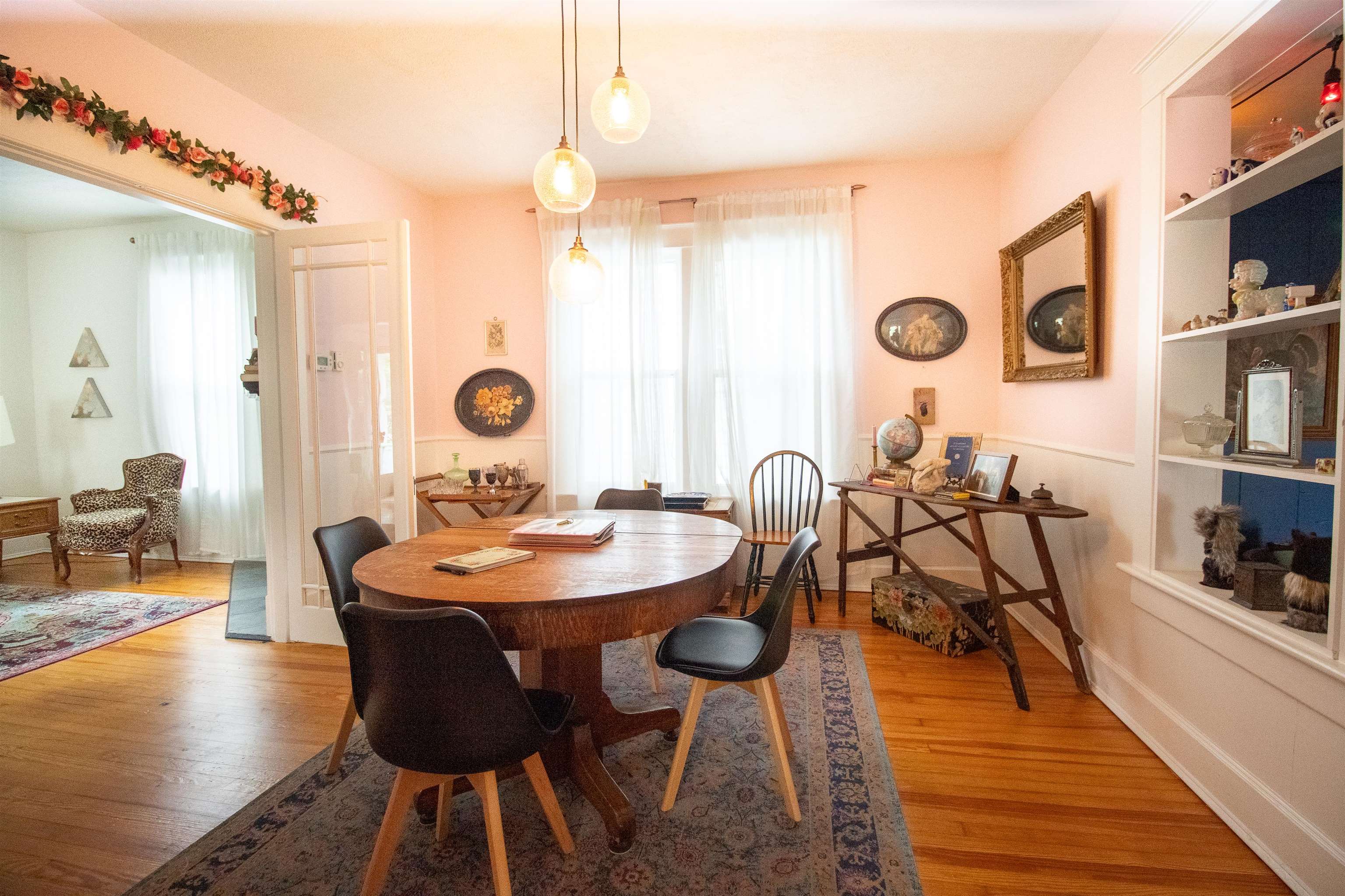 226 THORNROSE AVE, STAUNTON, Virginia 24401, 3 Bedrooms Bedrooms, ,2 BathroomsBathrooms,Residential,226 THORNROSE AVE,680135 MLS # 680135 226 THORNROSE AVE, STAUNTON, Virginia 24401, 3 Bedrooms Bedrooms, ,2 BathroomsBathrooms,Residential,226 THORNROSE AVE,680135 MLS # 680135
