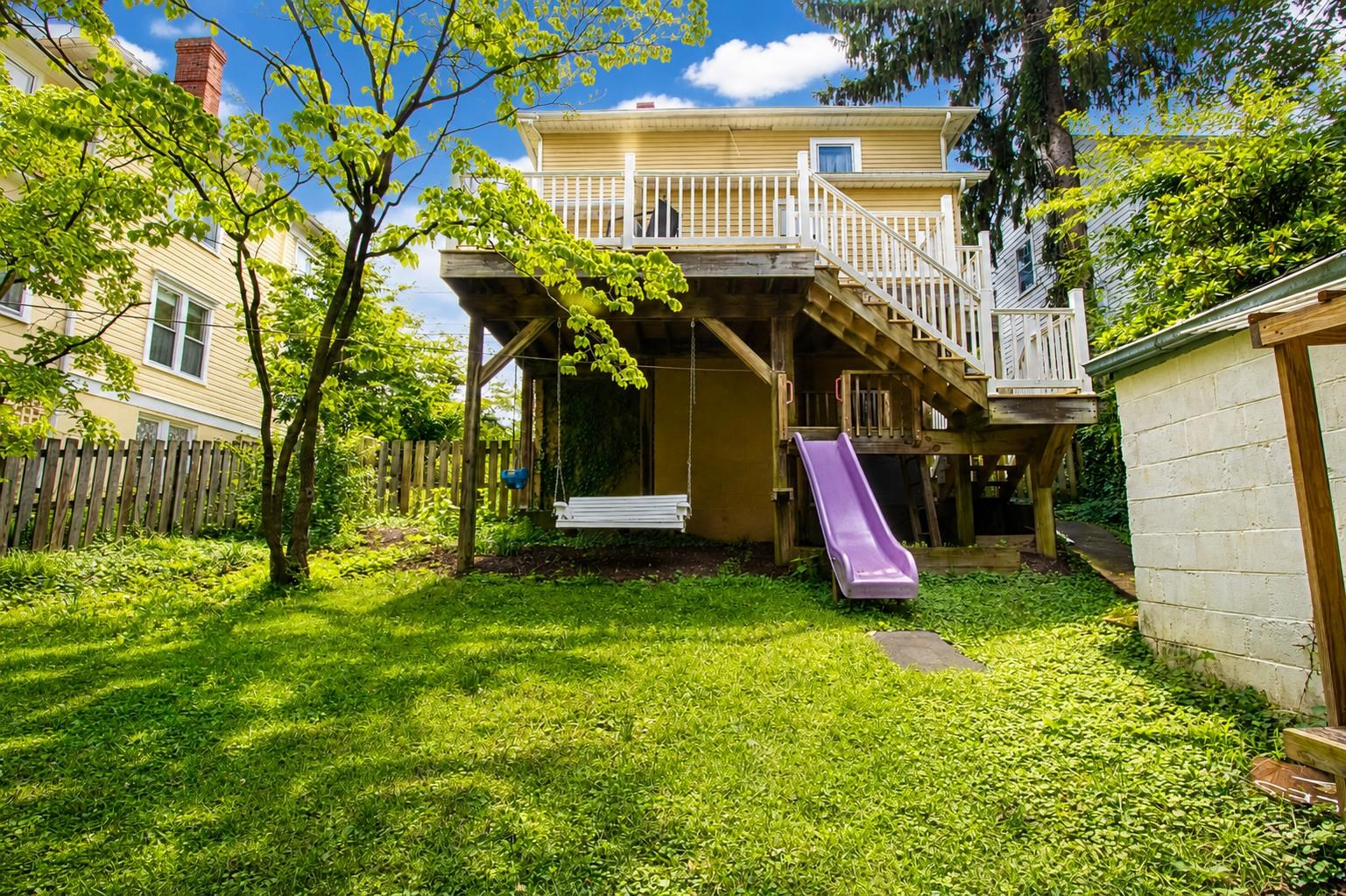 226 THORNROSE AVE, STAUNTON, Virginia 24401, 3 Bedrooms Bedrooms, ,2 BathroomsBathrooms,Residential,226 THORNROSE AVE,680135 MLS # 680135 226 THORNROSE AVE, STAUNTON, Virginia 24401, 3 Bedrooms Bedrooms, ,2 BathroomsBathrooms,Residential,226 THORNROSE AVE,680135 MLS # 680135
