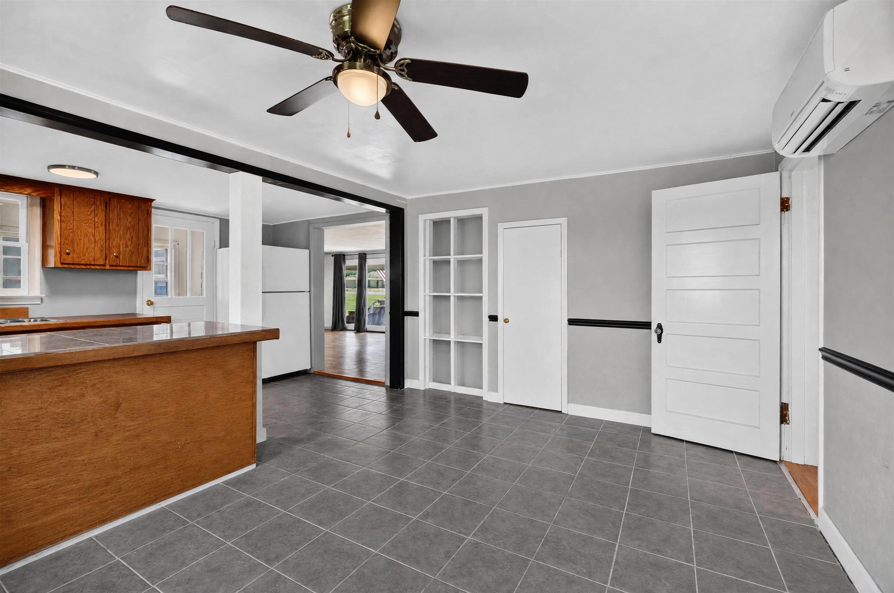 536 HONEYVILLE RD, STANLEY, Virginia 22851, 3 Bedrooms Bedrooms, ,1 BathroomBathrooms,Residential,536 HONEYVILLE RD,680136 MLS # 680136 536 HONEYVILLE RD, STANLEY, Virginia 22851, 3 Bedrooms Bedrooms, ,1 BathroomBathrooms,Residential,536 HONEYVILLE RD,680136 MLS # 680136