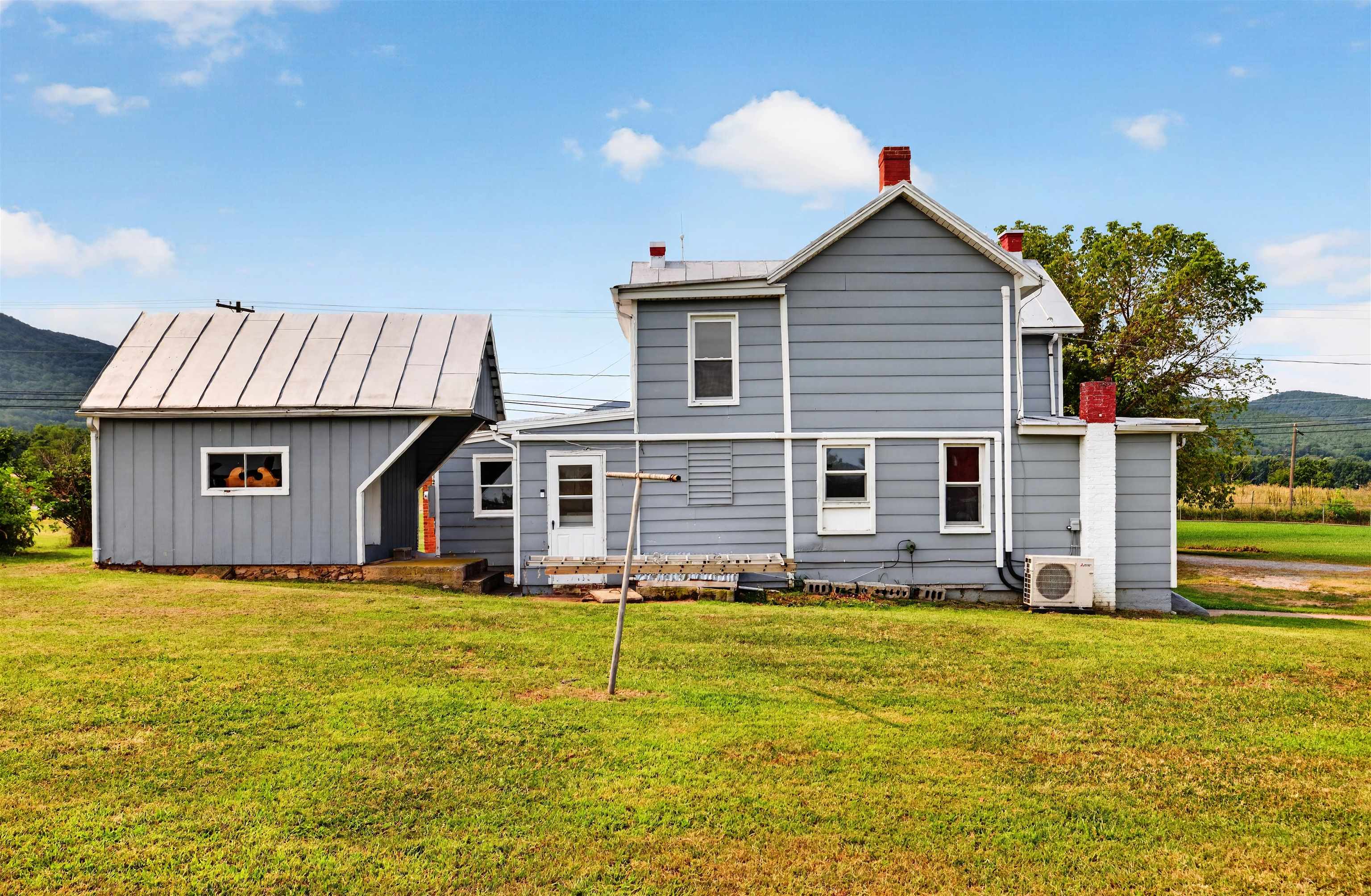 536 HONEYVILLE RD, STANLEY, Virginia 22851, 3 Bedrooms Bedrooms, ,1 BathroomBathrooms,Residential,536 HONEYVILLE RD,680136 MLS # 680136 536 HONEYVILLE RD, STANLEY, Virginia 22851, 3 Bedrooms Bedrooms, ,1 BathroomBathrooms,Residential,536 HONEYVILLE RD,680136 MLS # 680136