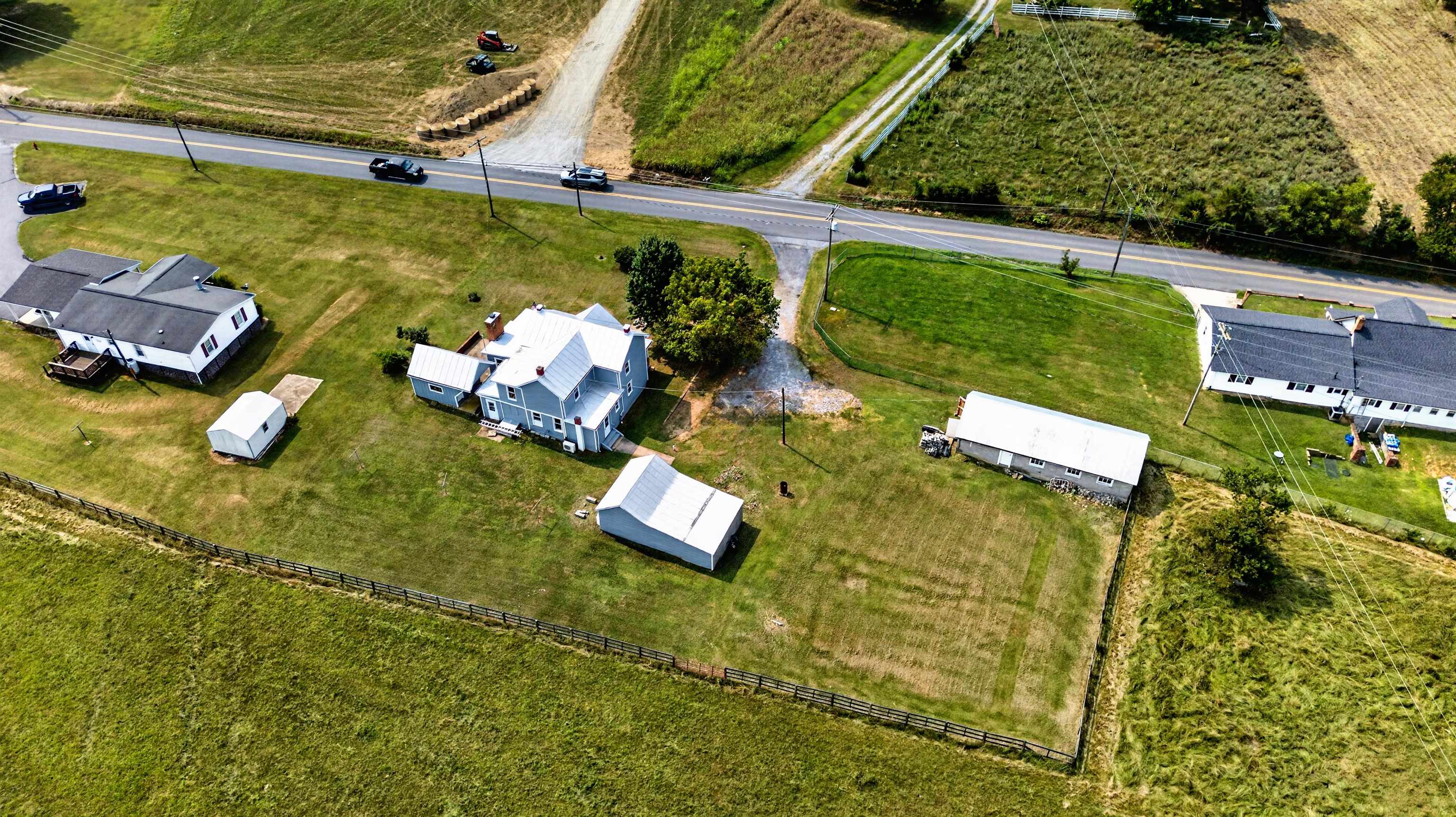 536 HONEYVILLE RD, STANLEY, Virginia 22851, 3 Bedrooms Bedrooms, ,1 BathroomBathrooms,Residential,536 HONEYVILLE RD,680136 MLS # 680136 536 HONEYVILLE RD, STANLEY, Virginia 22851, 3 Bedrooms Bedrooms, ,1 BathroomBathrooms,Residential,536 HONEYVILLE RD,680136 MLS # 680136