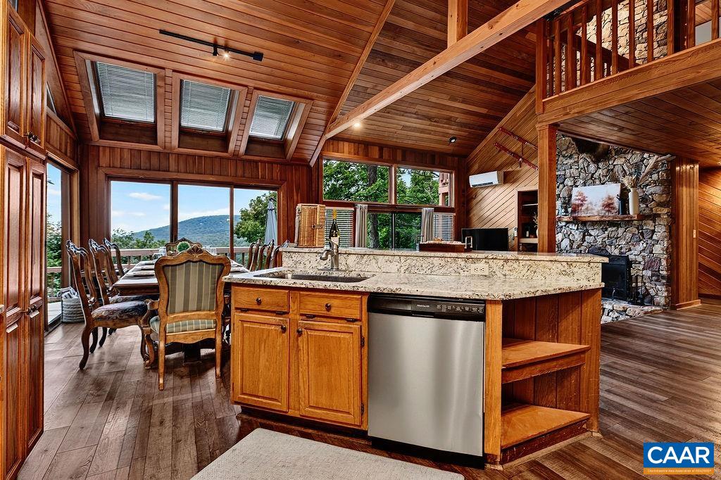 2129 LAUREL SPRINGS DR, WINTERGREEN RESORT, Virginia 22967, 4 Bedrooms Bedrooms, ,3 BathroomsBathrooms,Residential,2129 LAUREL SPRINGS DR,680140 MLS # 680140 2129 LAUREL SPRINGS DR, WINTERGREEN RESORT, Virginia 22967, 4 Bedrooms Bedrooms, ,3 BathroomsBathrooms,Residential,2129 LAUREL SPRINGS DR,680140 MLS # 680140