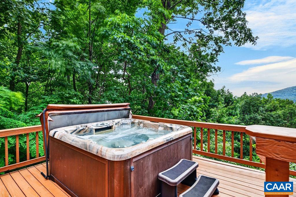 2129 LAUREL SPRINGS DR, WINTERGREEN RESORT, Virginia 22967, 4 Bedrooms Bedrooms, ,3 BathroomsBathrooms,Residential,2129 LAUREL SPRINGS DR,680140 MLS # 680140 2129 LAUREL SPRINGS DR, WINTERGREEN RESORT, Virginia 22967, 4 Bedrooms Bedrooms, ,3 BathroomsBathrooms,Residential,2129 LAUREL SPRINGS DR,680140 MLS # 680140