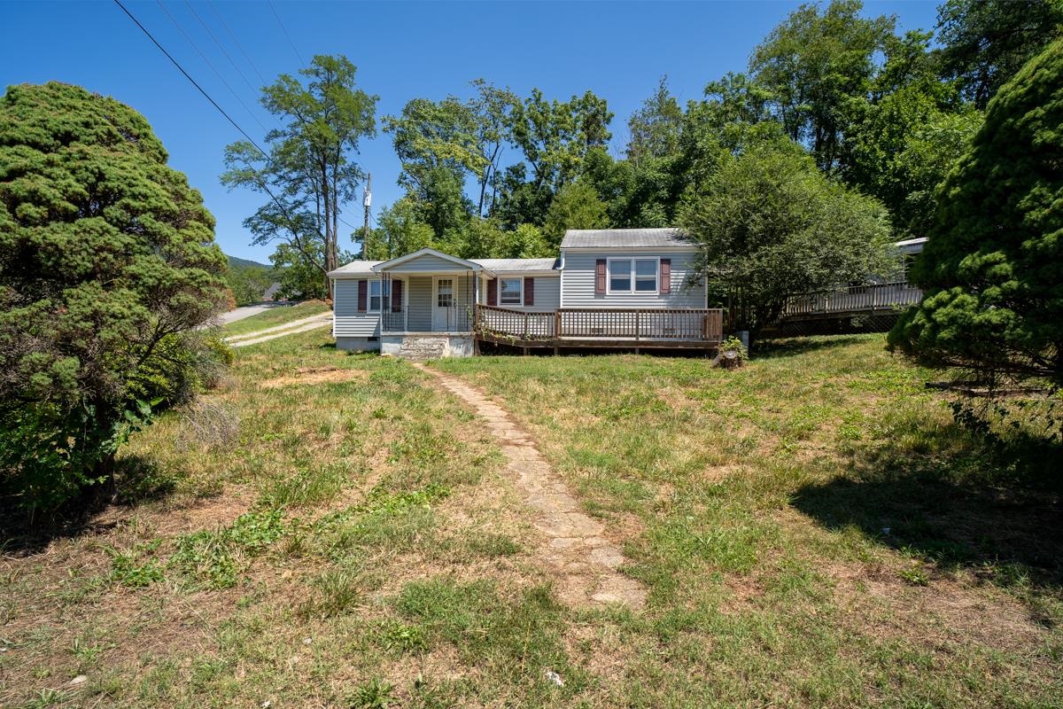 1185 LAYNE PL, CROZET, Virginia 22932, 3 Bedrooms Bedrooms, ,1 BathroomBathrooms,Residential,1185 LAYNE PL,680141 MLS # 680141 1185 LAYNE PL, CROZET, Virginia 22932, 3 Bedrooms Bedrooms, ,1 BathroomBathrooms,Residential,1185 LAYNE PL,680141 MLS # 680141
