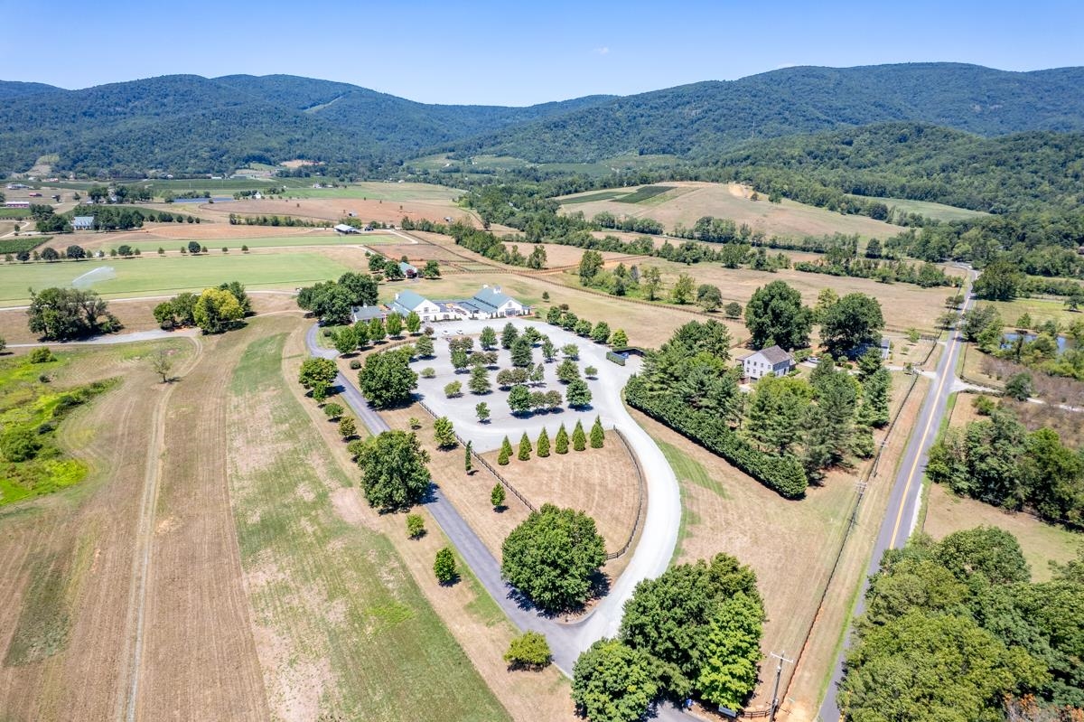 1185 LAYNE PL, CROZET, Virginia 22932, 3 Bedrooms Bedrooms, ,1 BathroomBathrooms,Residential,1185 LAYNE PL,680141 MLS # 680141 1185 LAYNE PL, CROZET, Virginia 22932, 3 Bedrooms Bedrooms, ,1 BathroomBathrooms,Residential,1185 LAYNE PL,680141 MLS # 680141