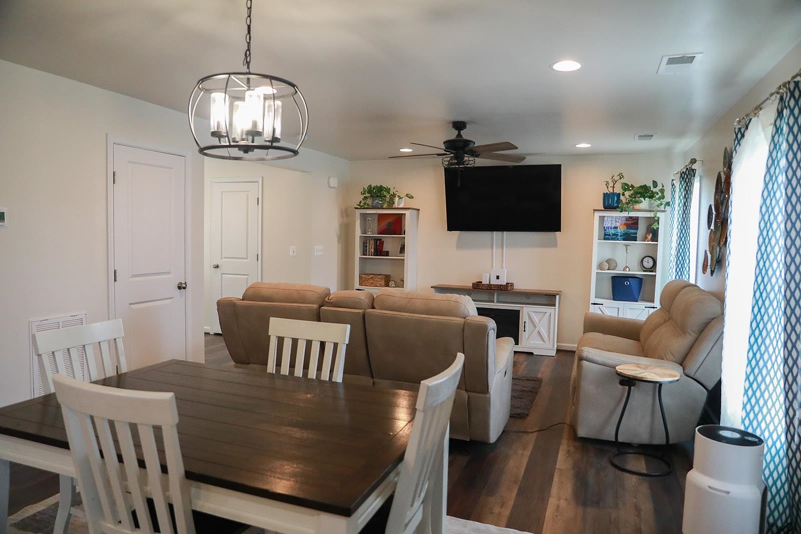 27 MORNINGVIEW CT, STUARTS DRAFT, Virginia 24477, 3 Bedrooms Bedrooms, ,2 BathroomsBathrooms,Residential,27 MORNINGVIEW CT,680145 MLS # 680145 27 MORNINGVIEW CT, STUARTS DRAFT, Virginia 24477, 3 Bedrooms Bedrooms, ,2 BathroomsBathrooms,Residential,27 MORNINGVIEW CT,680145 MLS # 680145