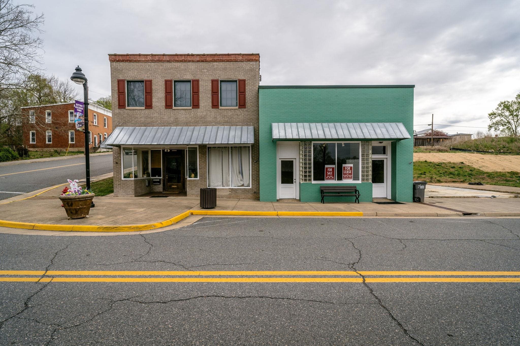 500-504 FIRST ST, SHENANDOAH, Virginia 22849, ,Commercial,500-504 FIRST ST,662708 MLS # 662708