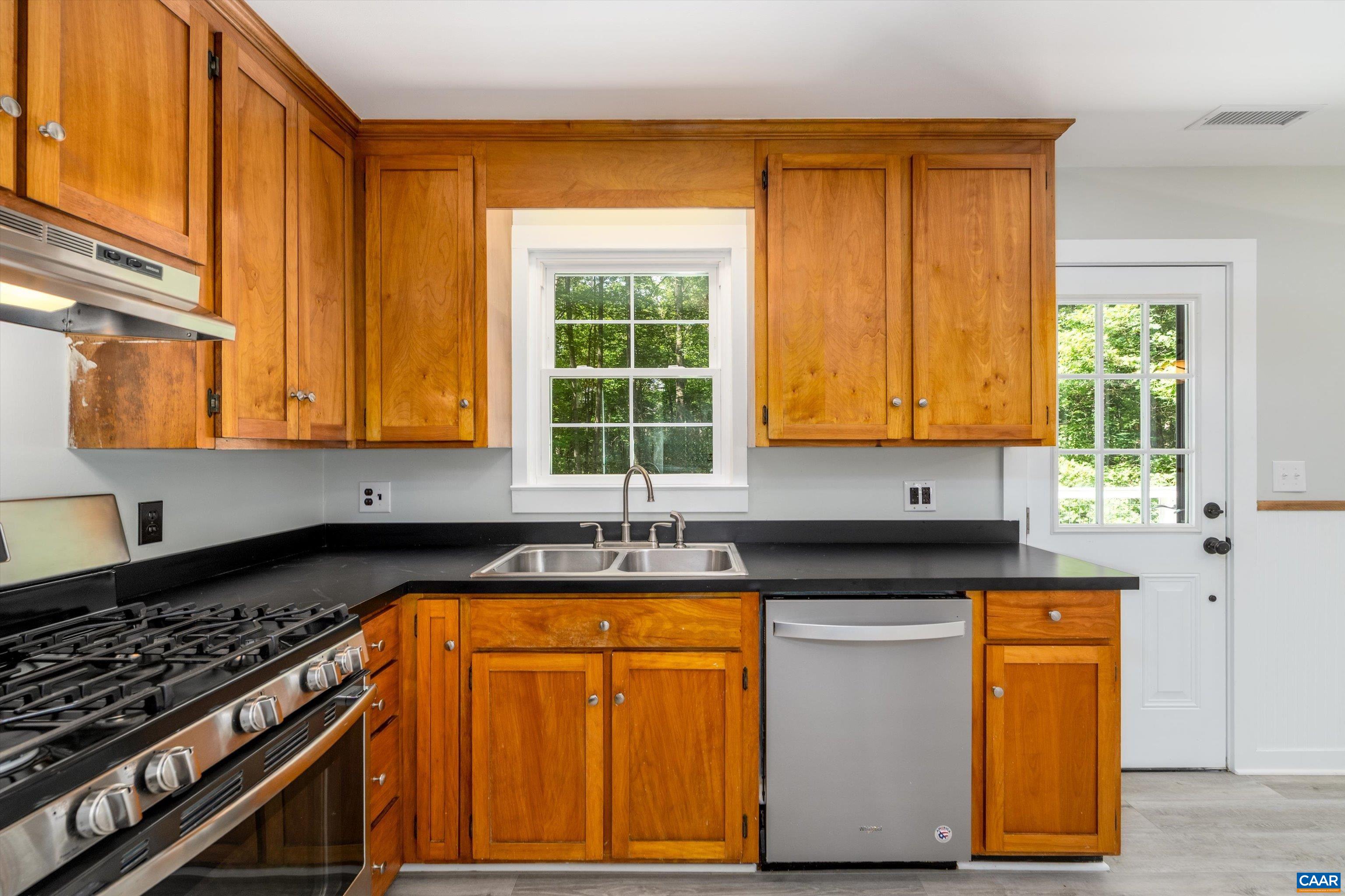 6144 HELENS WAY, SCHUYLER, Virginia 22969, 4 Bedrooms Bedrooms, ,2 BathroomsBathrooms,Residential,6144 HELENS WAY,677837 MLS # 677837 6144 HELENS WAY, SCHUYLER, Virginia 22969, 4 Bedrooms Bedrooms, ,2 BathroomsBathrooms,Residential,6144 HELENS WAY,677837 MLS # 677837