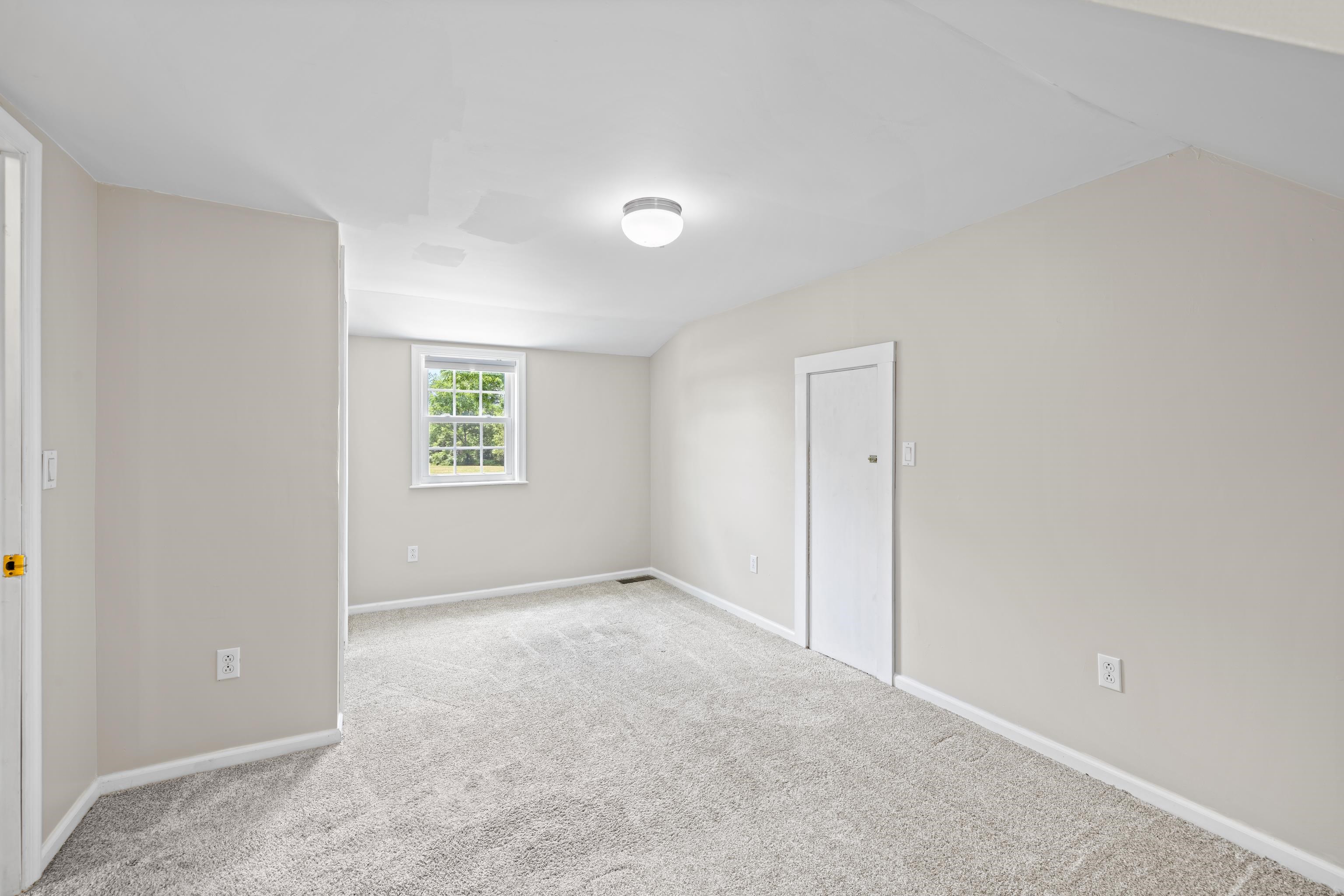 2645 LYNDHURST RD, WAYNESBORO, Virginia 22980, 3 Bedrooms Bedrooms, ,3 BathroomsBathrooms,Residential,2645 LYNDHURST RD,679360 MLS # 679360 2645 LYNDHURST RD, WAYNESBORO, Virginia 22980, 3 Bedrooms Bedrooms, ,3 BathroomsBathrooms,Residential,2645 LYNDHURST RD,679360 MLS # 679360