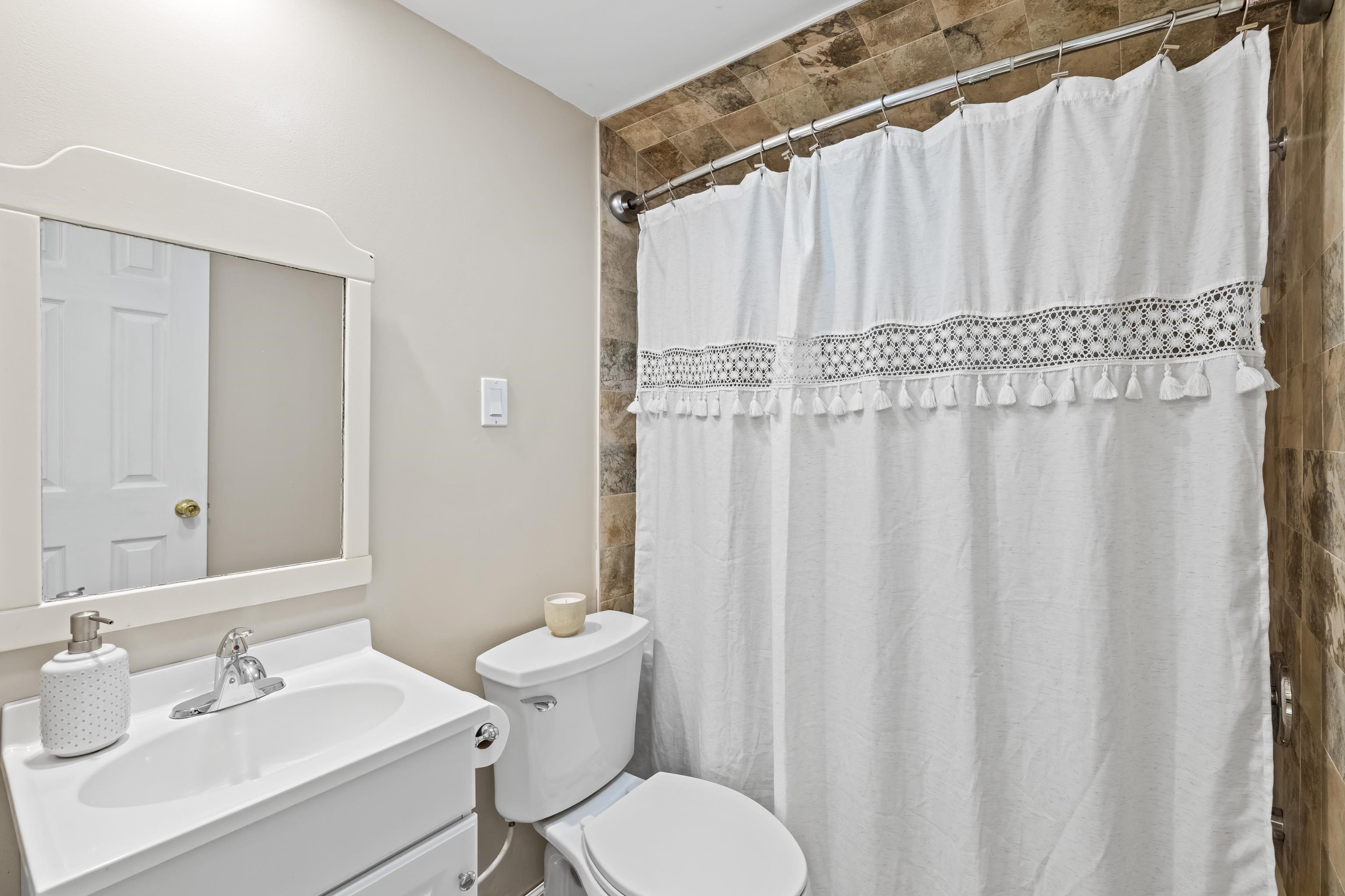 2645 LYNDHURST RD, WAYNESBORO, Virginia 22980, 3 Bedrooms Bedrooms, ,3 BathroomsBathrooms,Residential,2645 LYNDHURST RD,679360 MLS # 679360 2645 LYNDHURST RD, WAYNESBORO, Virginia 22980, 3 Bedrooms Bedrooms, ,3 BathroomsBathrooms,Residential,2645 LYNDHURST RD,679360 MLS # 679360