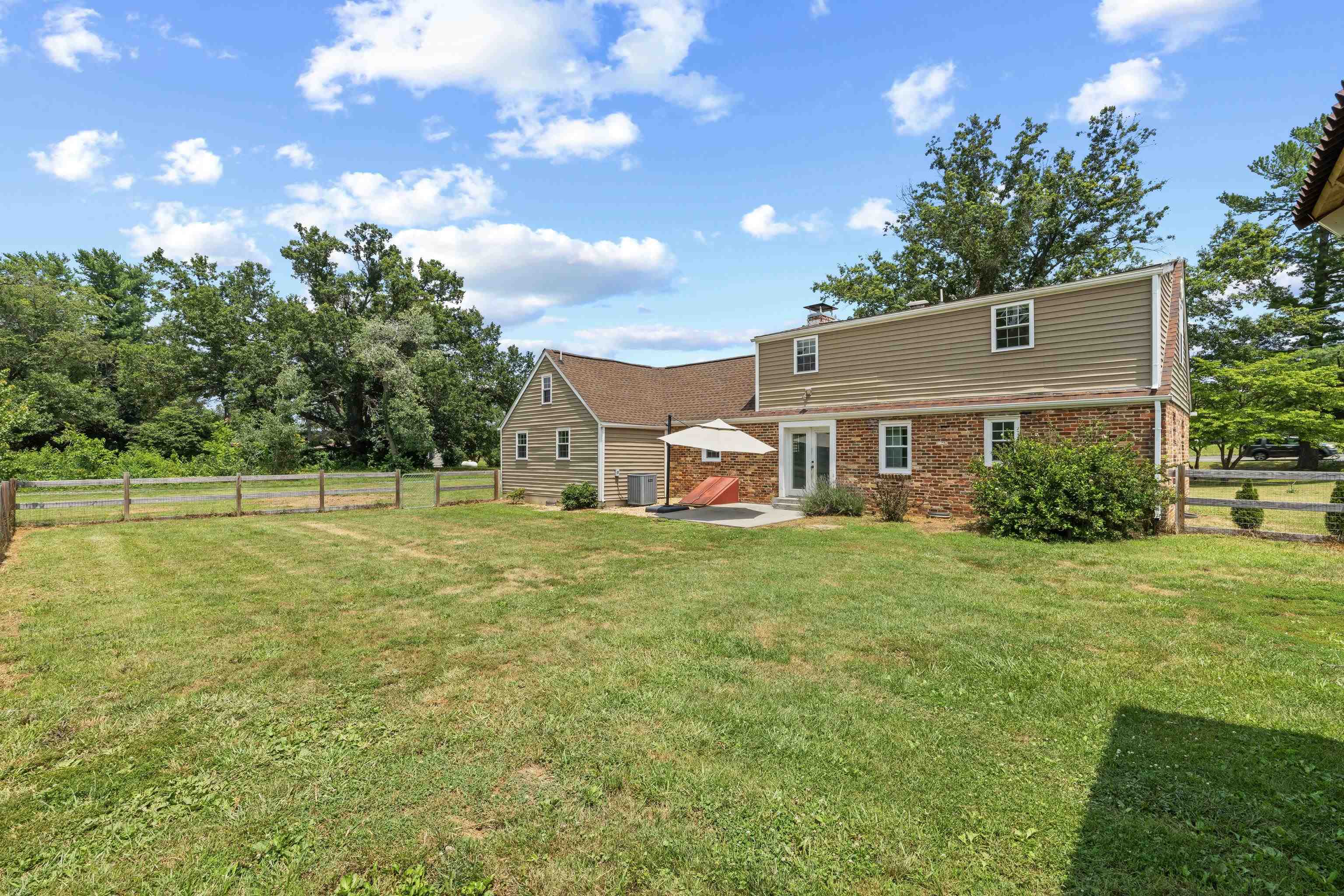 2645 LYNDHURST RD, WAYNESBORO, Virginia 22980, 3 Bedrooms Bedrooms, ,3 BathroomsBathrooms,Residential,2645 LYNDHURST RD,679360 MLS # 679360 2645 LYNDHURST RD, WAYNESBORO, Virginia 22980, 3 Bedrooms Bedrooms, ,3 BathroomsBathrooms,Residential,2645 LYNDHURST RD,679360 MLS # 679360