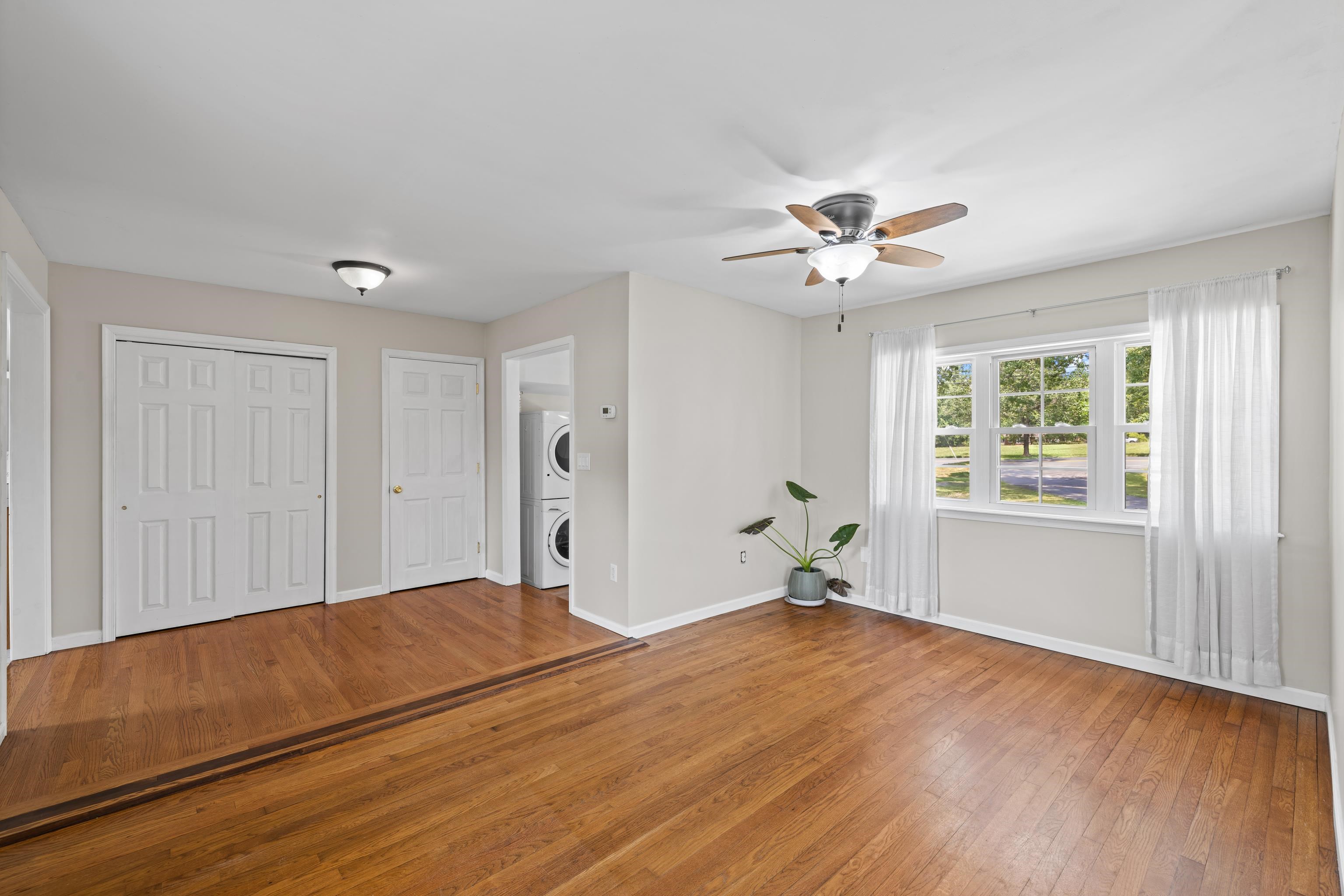 2645 LYNDHURST RD, WAYNESBORO, Virginia 22980, 3 Bedrooms Bedrooms, ,3 BathroomsBathrooms,Residential,2645 LYNDHURST RD,679360 MLS # 679360 2645 LYNDHURST RD, WAYNESBORO, Virginia 22980, 3 Bedrooms Bedrooms, ,3 BathroomsBathrooms,Residential,2645 LYNDHURST RD,679360 MLS # 679360