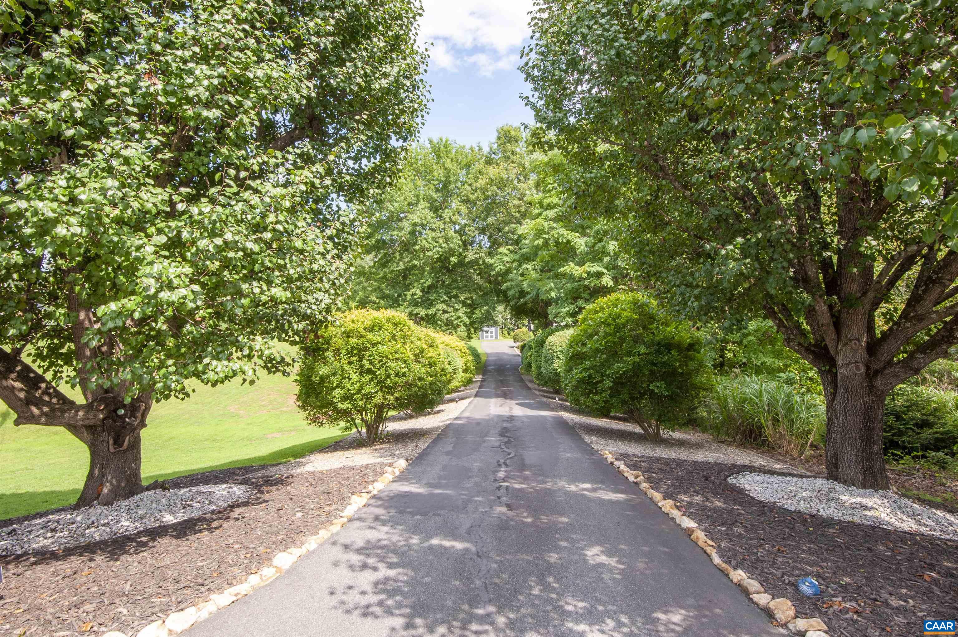 5300 QUINTFIELD DR, EARLYSVILLE, Virginia 22936, 4 Bedrooms Bedrooms, ,3 BathroomsBathrooms,Residential,5300 QUINTFIELD DR,679863 MLS # 679863 5300 QUINTFIELD DR, EARLYSVILLE, Virginia 22936, 4 Bedrooms Bedrooms, ,3 BathroomsBathrooms,Residential,5300 QUINTFIELD DR,679863 MLS # 679863