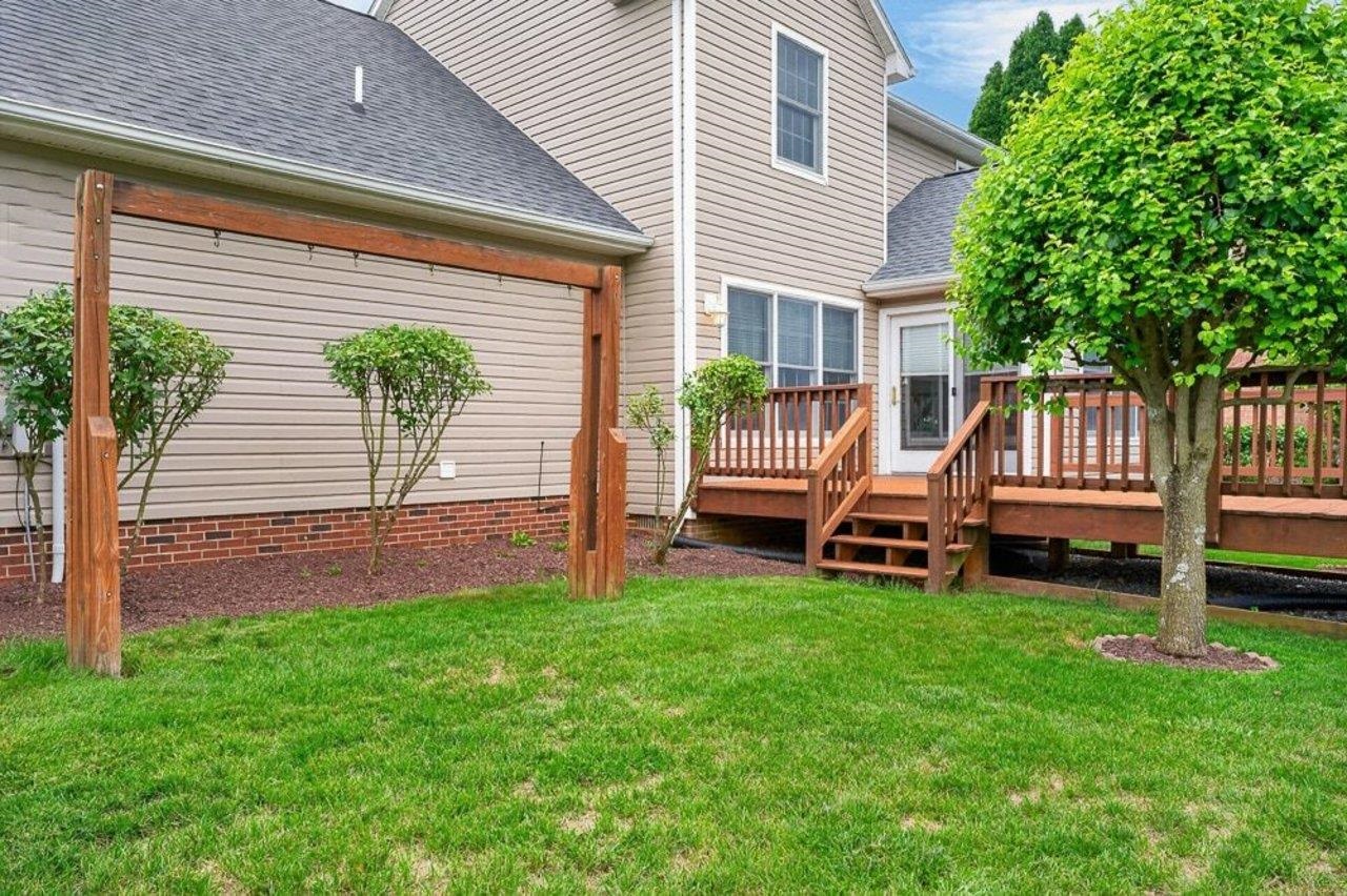 766 SUGAR MAPLE LN, ROCKINGHAM, Virginia 22801, 4 Bedrooms Bedrooms, ,2 BathroomsBathrooms,Residential,766 SUGAR MAPLE LN,679867 MLS # 679867