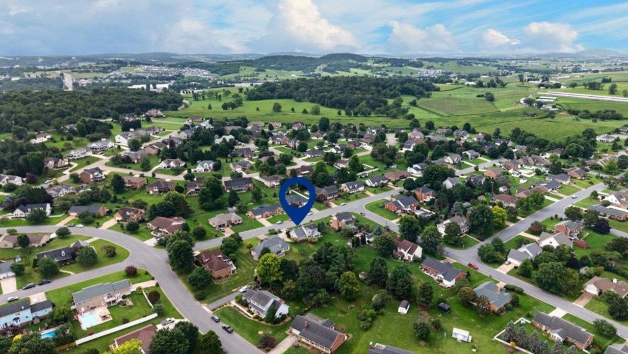 766 SUGAR MAPLE LN, ROCKINGHAM, Virginia 22801, 4 Bedrooms Bedrooms, ,2 BathroomsBathrooms,Residential,766 SUGAR MAPLE LN,679867 MLS # 679867