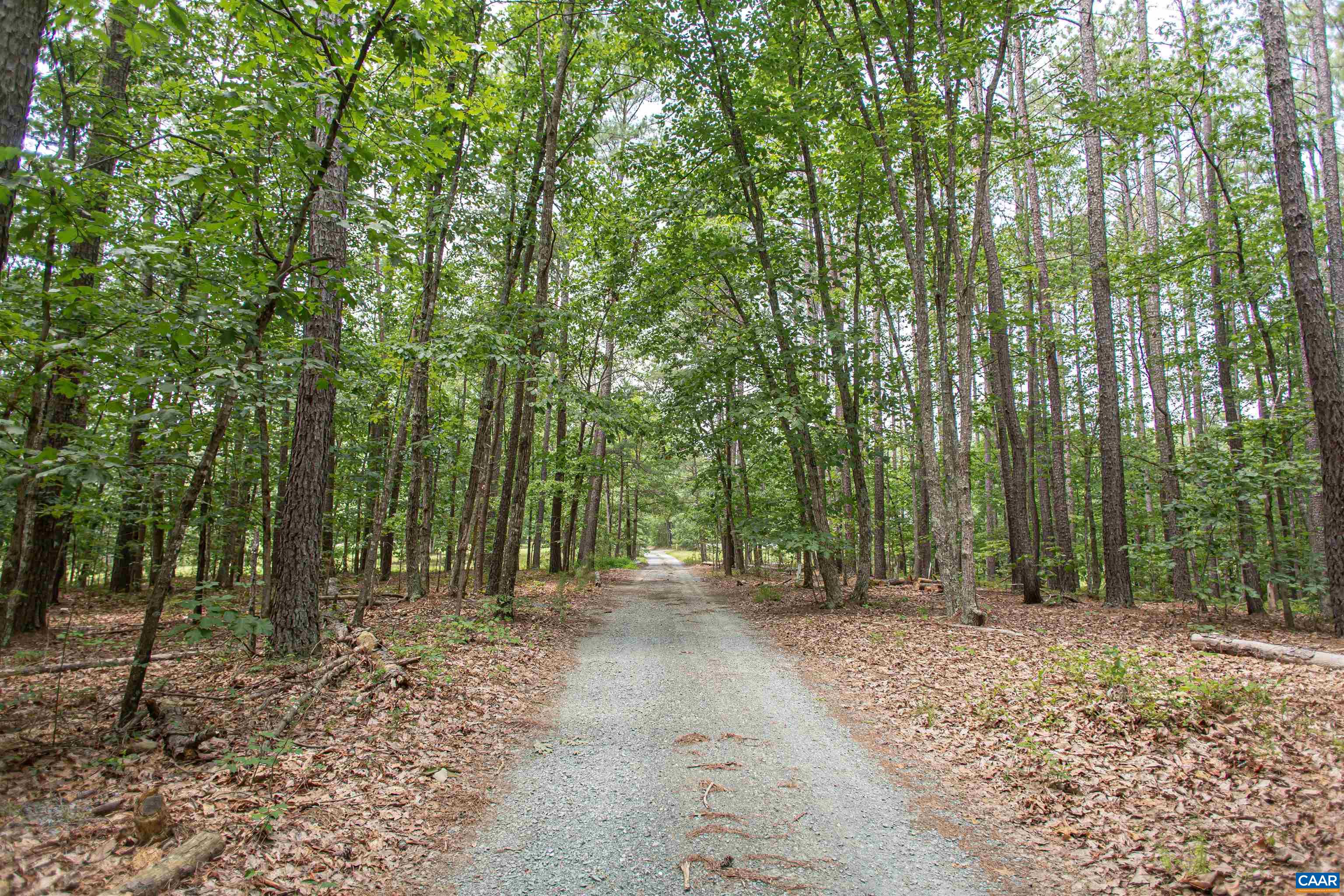Located in a quiet neighborhood, just 10 minutes from shopping & restaurants. Located in a quiet neighborhood, just 10 minutes from shopping & restaurants.
