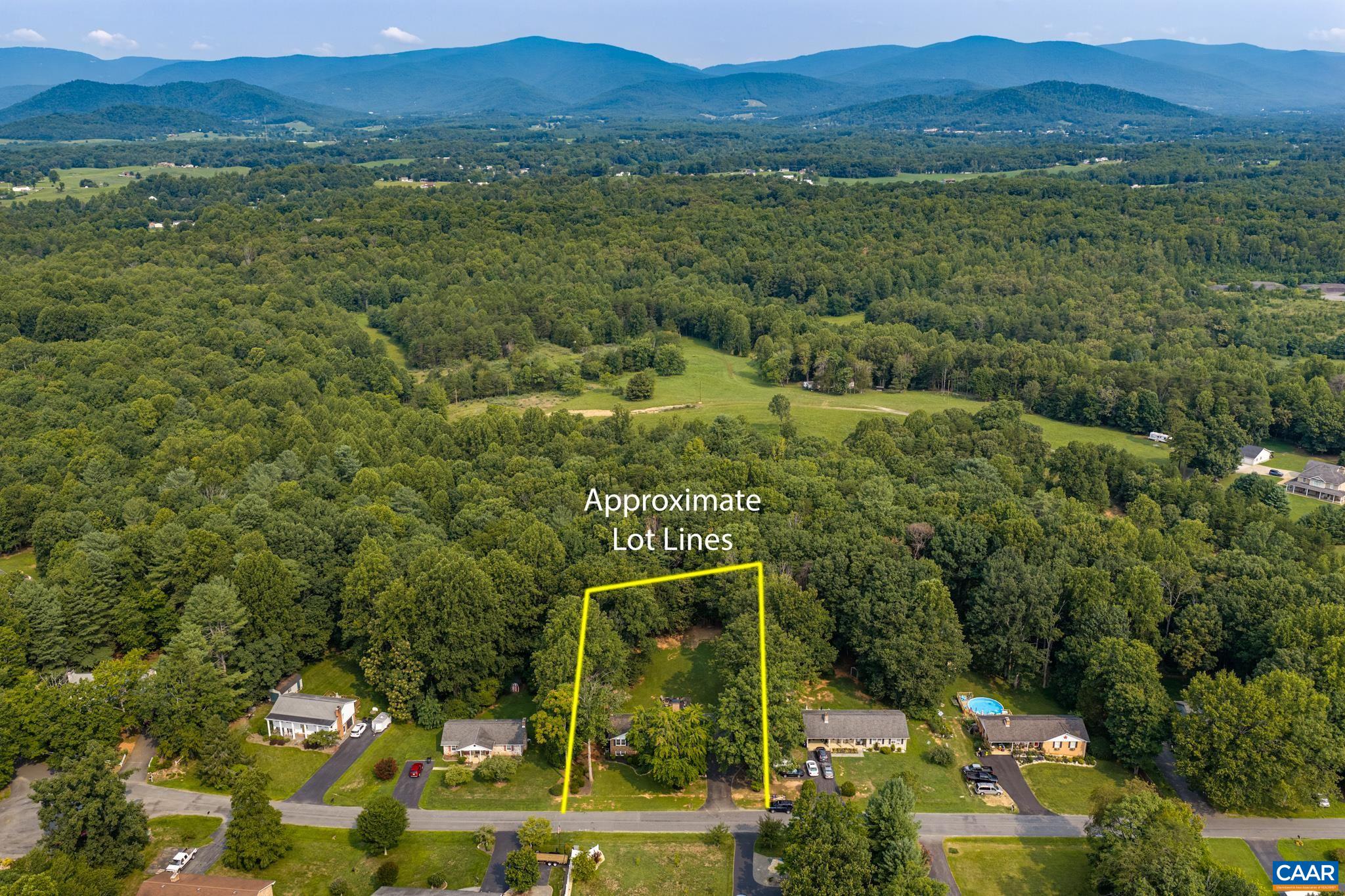 386 FAIRLANE DR, STANARDSVILLE, Virginia 22973, 3 Bedrooms Bedrooms, ,3 BathroomsBathrooms,Residential,386 FAIRLANE DR,680014 MLS # 680014 386 FAIRLANE DR, STANARDSVILLE, Virginia 22973, 3 Bedrooms Bedrooms, ,3 BathroomsBathrooms,Residential,386 FAIRLANE DR,680014 MLS # 680014
