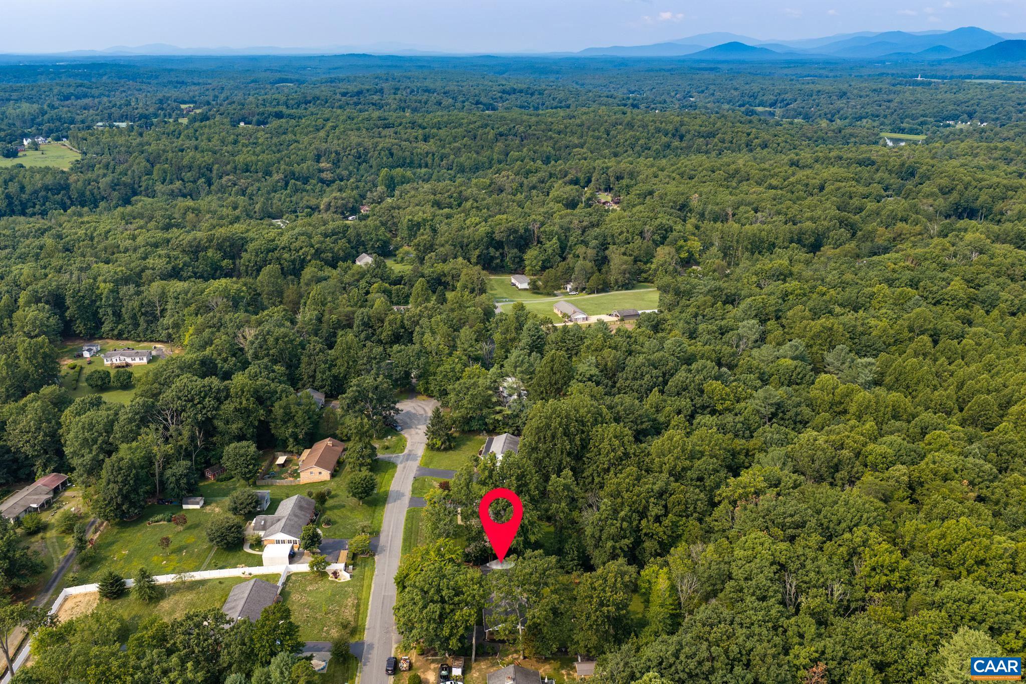 386 FAIRLANE DR, STANARDSVILLE, Virginia 22973, 3 Bedrooms Bedrooms, ,3 BathroomsBathrooms,Residential,386 FAIRLANE DR,680014 MLS # 680014 386 FAIRLANE DR, STANARDSVILLE, Virginia 22973, 3 Bedrooms Bedrooms, ,3 BathroomsBathrooms,Residential,386 FAIRLANE DR,680014 MLS # 680014