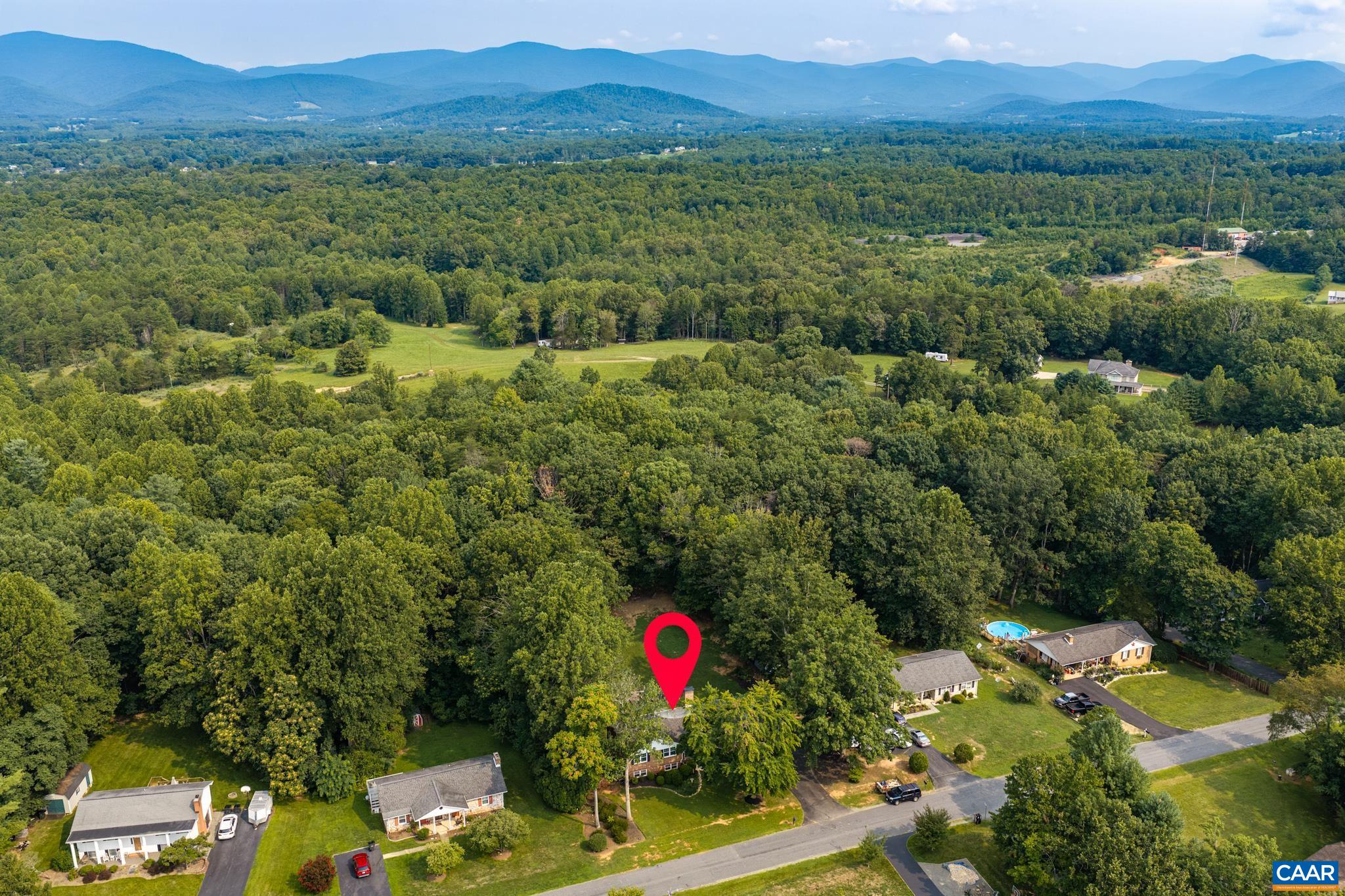386 FAIRLANE DR, STANARDSVILLE, Virginia 22973, 3 Bedrooms Bedrooms, ,3 BathroomsBathrooms,Residential,386 FAIRLANE DR,680014 MLS # 680014 386 FAIRLANE DR, STANARDSVILLE, Virginia 22973, 3 Bedrooms Bedrooms, ,3 BathroomsBathrooms,Residential,386 FAIRLANE DR,680014 MLS # 680014