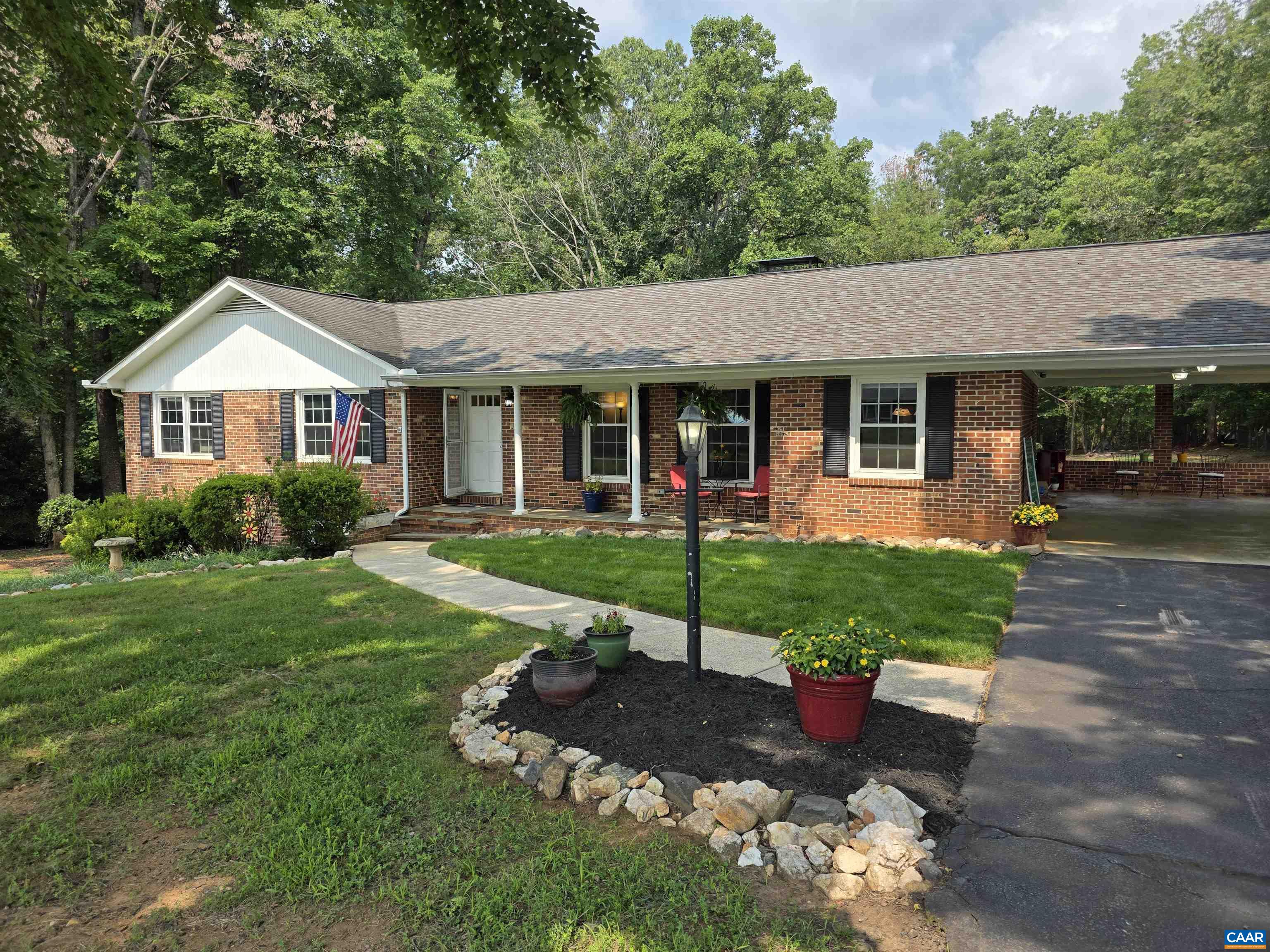 386 FAIRLANE DR, STANARDSVILLE, Virginia 22973, 3 Bedrooms Bedrooms, ,3 BathroomsBathrooms,Residential,386 FAIRLANE DR,680014 MLS # 680014 386 FAIRLANE DR, STANARDSVILLE, Virginia 22973, 3 Bedrooms Bedrooms, ,3 BathroomsBathrooms,Residential,386 FAIRLANE DR,680014 MLS # 680014