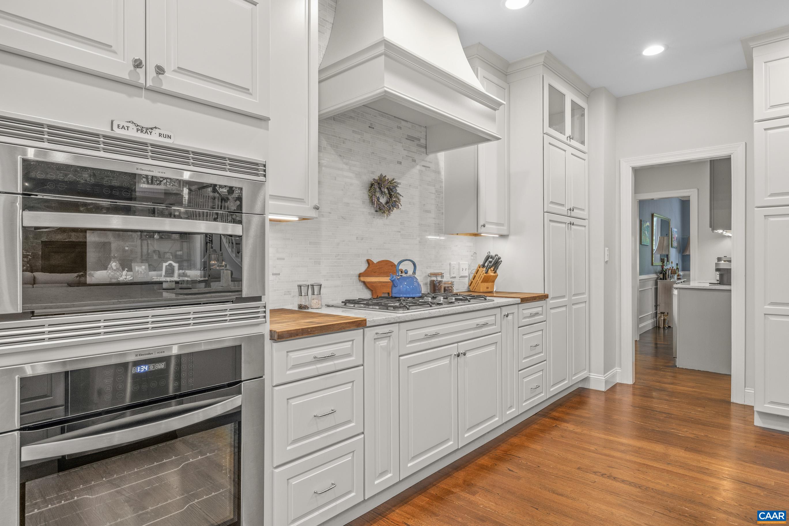 2470 HARMONY DR, CHARLOTTESVILLE, Virginia 22901, 4 Bedrooms Bedrooms, ,4 BathroomsBathrooms,Residential,2470 HARMONY DR,680016 MLS # 680016 2470 HARMONY DR, CHARLOTTESVILLE, Virginia 22901, 4 Bedrooms Bedrooms, ,4 BathroomsBathrooms,Residential,2470 HARMONY DR,680016 MLS # 680016