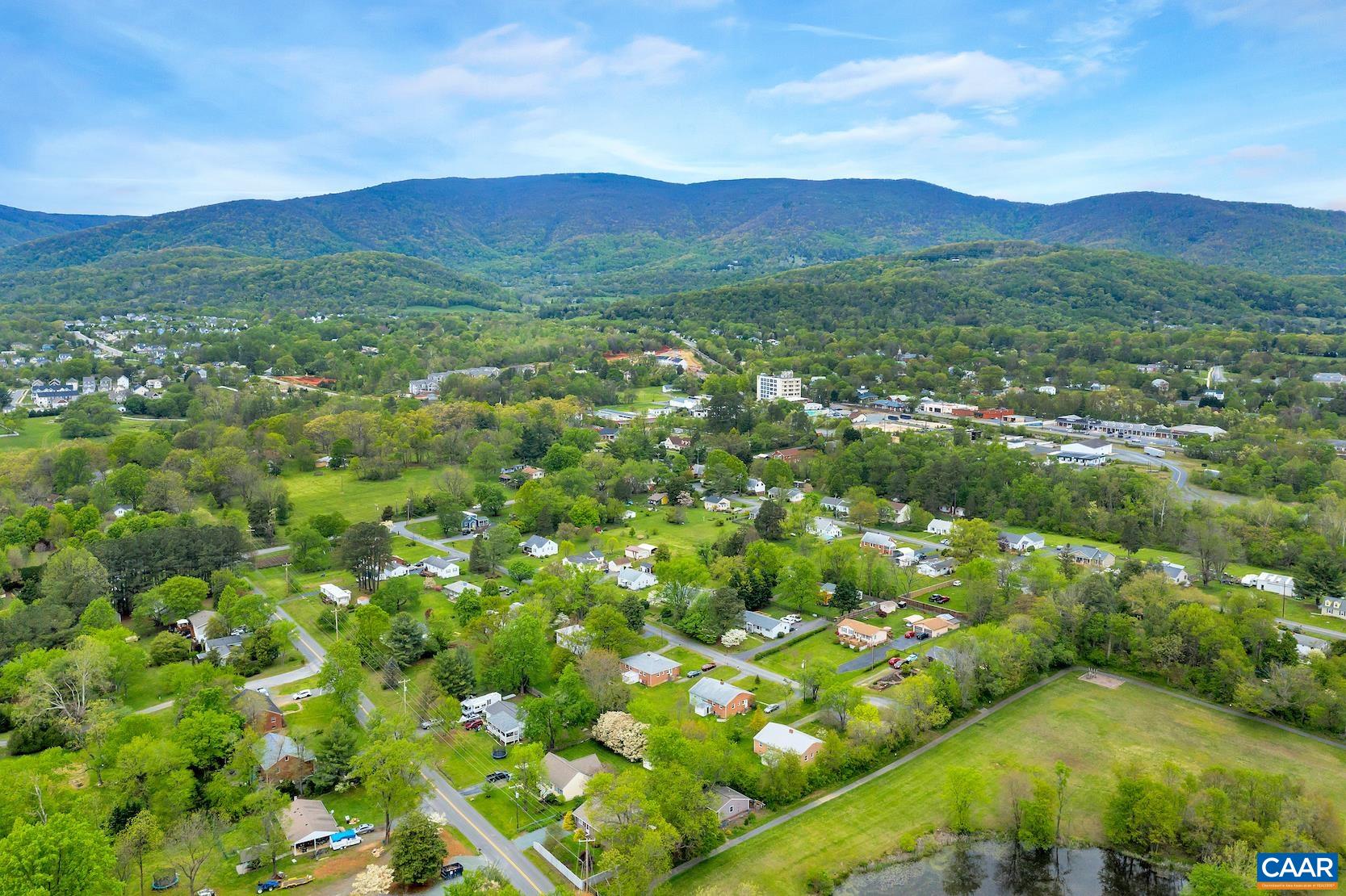 821 HEATHFIELD LN, CROZET, Virginia 22932, 3 Bedrooms Bedrooms, ,2 BathroomsBathrooms,Residential,821 HEATHFIELD LN,680059 MLS # 680059 821 HEATHFIELD LN, CROZET, Virginia 22932, 3 Bedrooms Bedrooms, ,2 BathroomsBathrooms,Residential,821 HEATHFIELD LN,680059 MLS # 680059