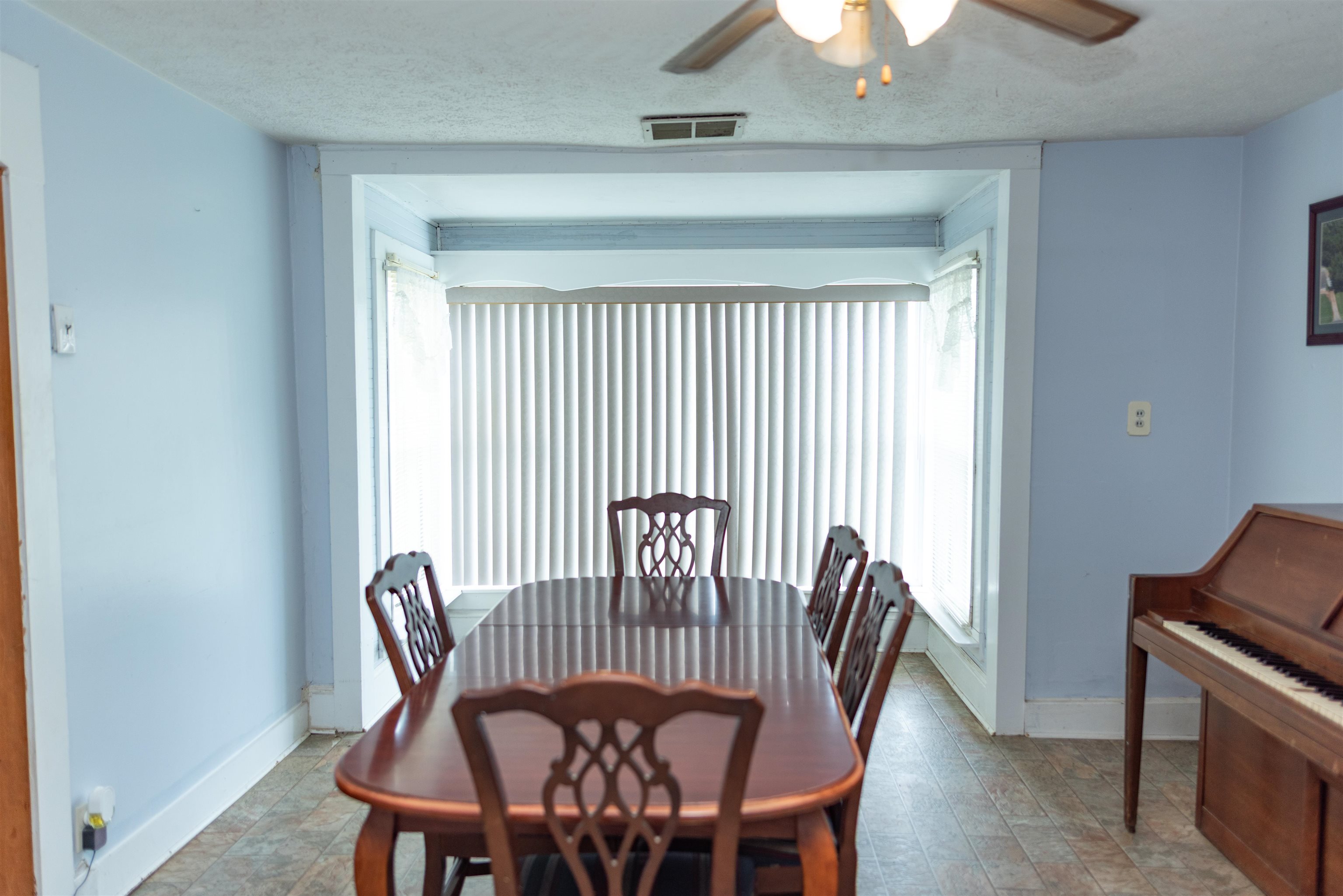 10581 MCGAHEYSVILLE RD, MCGAHEYSVILLE, Virginia 22840, 3 Bedrooms Bedrooms, ,2 BathroomsBathrooms,Residential,10581 MCGAHEYSVILLE RD,680146 MLS # 680146 10581 MCGAHEYSVILLE RD, MCGAHEYSVILLE, Virginia 22840, 3 Bedrooms Bedrooms, ,2 BathroomsBathrooms,Residential,10581 MCGAHEYSVILLE RD,680146 MLS # 680146