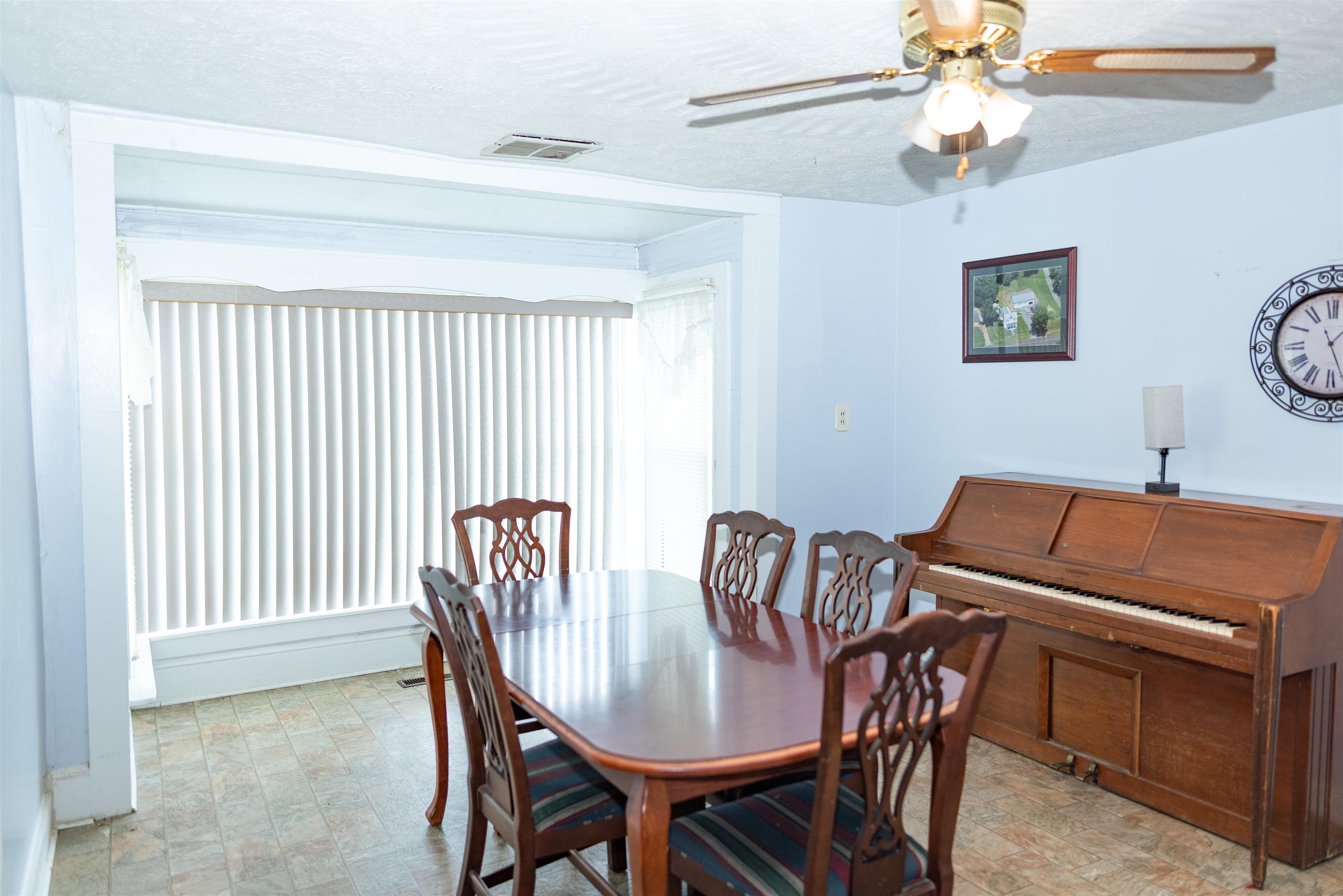 10581 MCGAHEYSVILLE RD, MCGAHEYSVILLE, Virginia 22840, 3 Bedrooms Bedrooms, ,2 BathroomsBathrooms,Residential,10581 MCGAHEYSVILLE RD,680146 MLS # 680146 10581 MCGAHEYSVILLE RD, MCGAHEYSVILLE, Virginia 22840, 3 Bedrooms Bedrooms, ,2 BathroomsBathrooms,Residential,10581 MCGAHEYSVILLE RD,680146 MLS # 680146