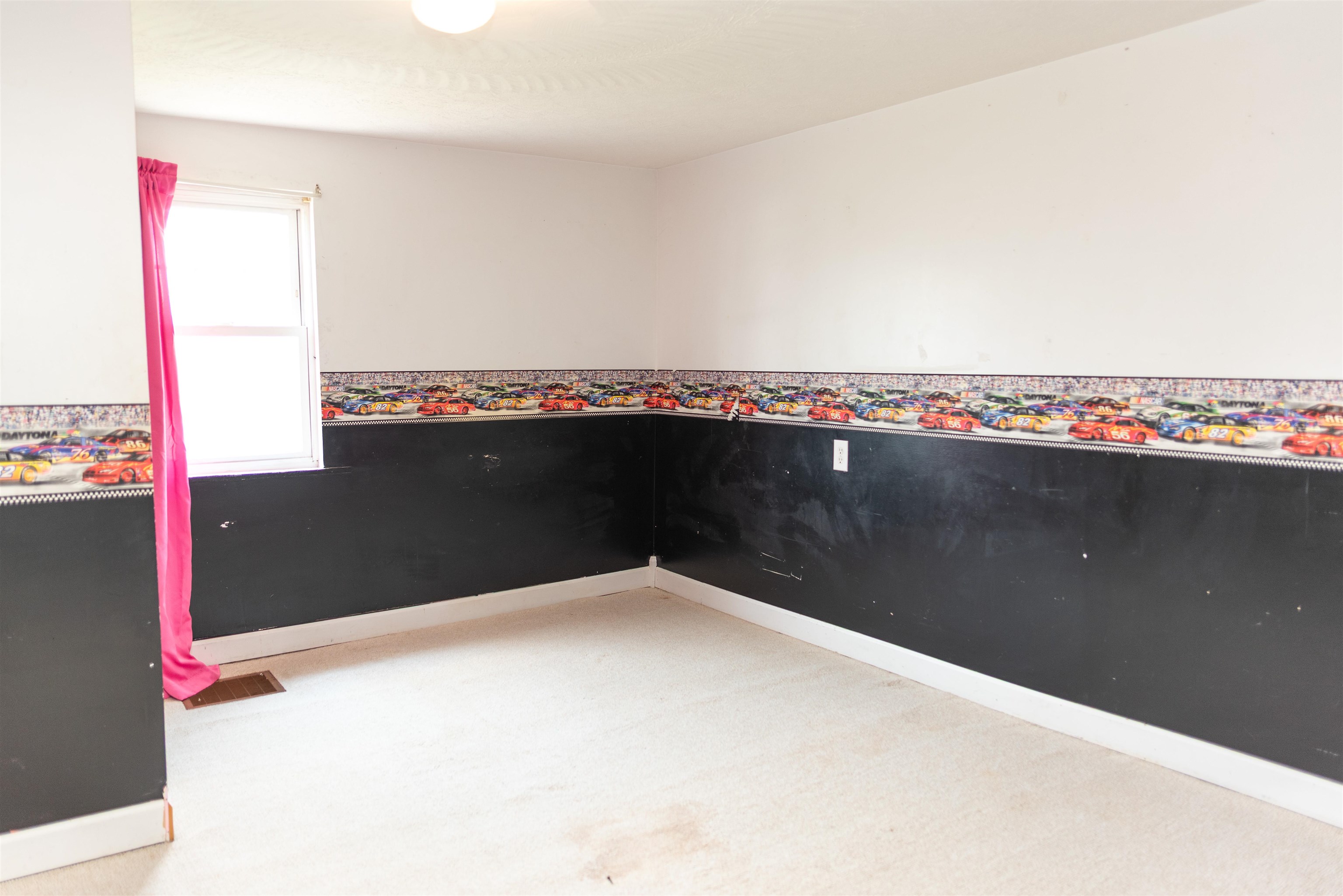10581 MCGAHEYSVILLE RD, MCGAHEYSVILLE, Virginia 22840, 3 Bedrooms Bedrooms, ,2 BathroomsBathrooms,Residential,10581 MCGAHEYSVILLE RD,680146 MLS # 680146 10581 MCGAHEYSVILLE RD, MCGAHEYSVILLE, Virginia 22840, 3 Bedrooms Bedrooms, ,2 BathroomsBathrooms,Residential,10581 MCGAHEYSVILLE RD,680146 MLS # 680146