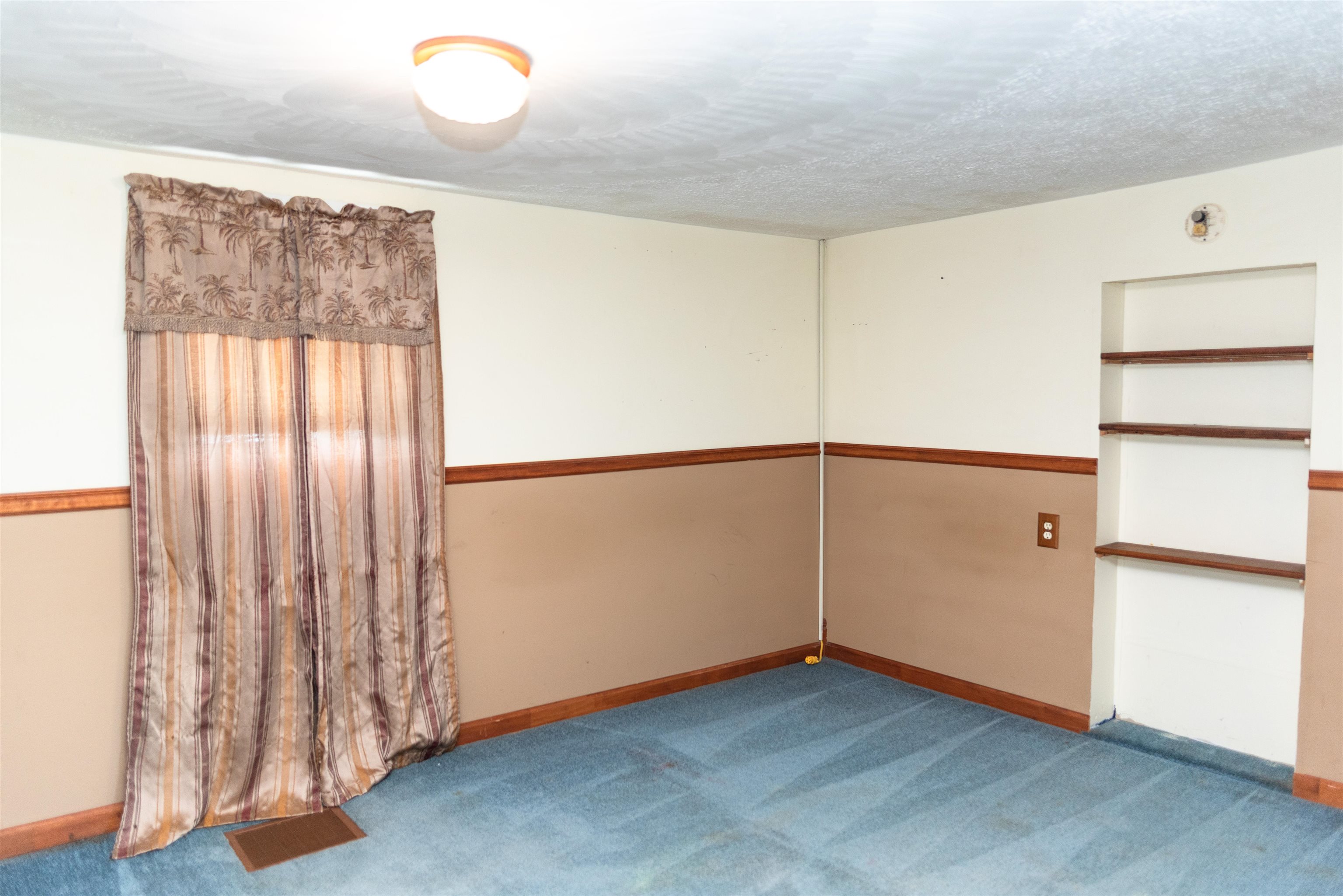 10581 MCGAHEYSVILLE RD, MCGAHEYSVILLE, Virginia 22840, 3 Bedrooms Bedrooms, ,2 BathroomsBathrooms,Residential,10581 MCGAHEYSVILLE RD,680146 MLS # 680146 10581 MCGAHEYSVILLE RD, MCGAHEYSVILLE, Virginia 22840, 3 Bedrooms Bedrooms, ,2 BathroomsBathrooms,Residential,10581 MCGAHEYSVILLE RD,680146 MLS # 680146