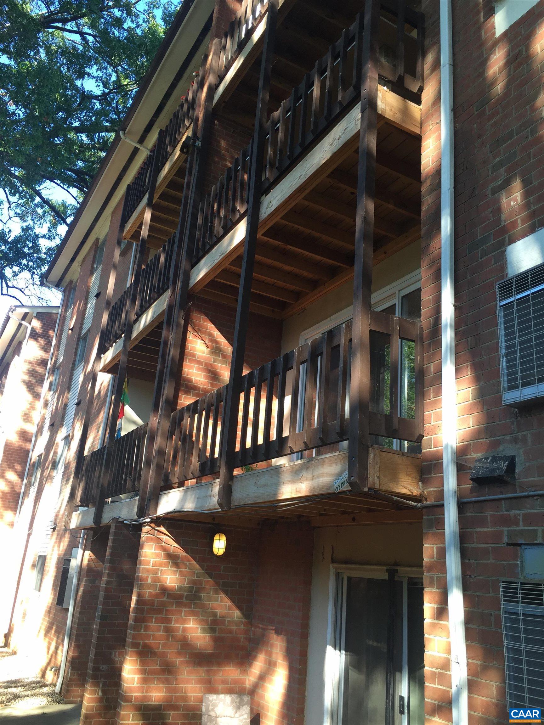 1215 WERTLAND ST, CHARLOTTESVILLE, Virginia 22903, 3 Bedrooms Bedrooms, ,1 BathroomBathrooms,Residential,1215 WERTLAND ST,680147 MLS # 680147 1215 WERTLAND ST, CHARLOTTESVILLE, Virginia 22903, 3 Bedrooms Bedrooms, ,1 BathroomBathrooms,Residential,1215 WERTLAND ST,680147 MLS # 680147