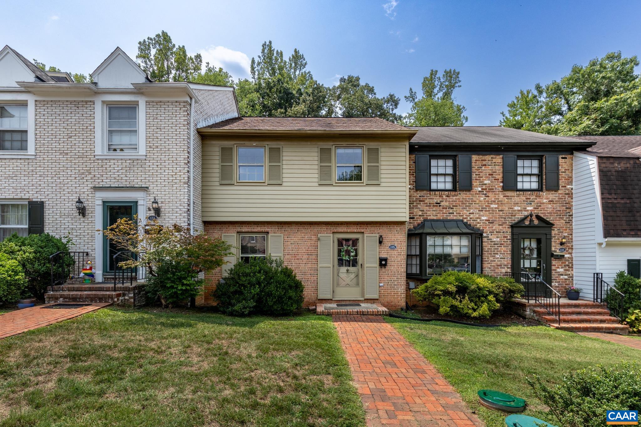 135 GEORGETOWN GREEN, CHARLOTTESVILLE, Virginia 22901, 3 Bedrooms Bedrooms, ,2 BathroomsBathrooms,Residential,135 GEORGETOWN GREEN,680152 MLS # 680152 135 GEORGETOWN GREEN, CHARLOTTESVILLE, Virginia 22901, 3 Bedrooms Bedrooms, ,2 BathroomsBathrooms,Residential,135 GEORGETOWN GREEN,680152 MLS # 680152