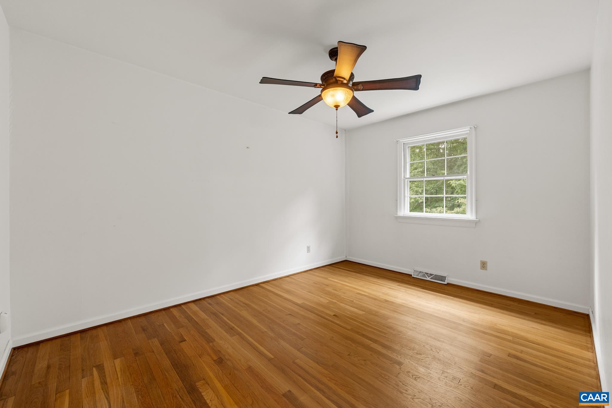 135 GEORGETOWN GREEN, CHARLOTTESVILLE, Virginia 22901, 3 Bedrooms Bedrooms, ,2 BathroomsBathrooms,Residential,135 GEORGETOWN GREEN,680152 MLS # 680152 135 GEORGETOWN GREEN, CHARLOTTESVILLE, Virginia 22901, 3 Bedrooms Bedrooms, ,2 BathroomsBathrooms,Residential,135 GEORGETOWN GREEN,680152 MLS # 680152