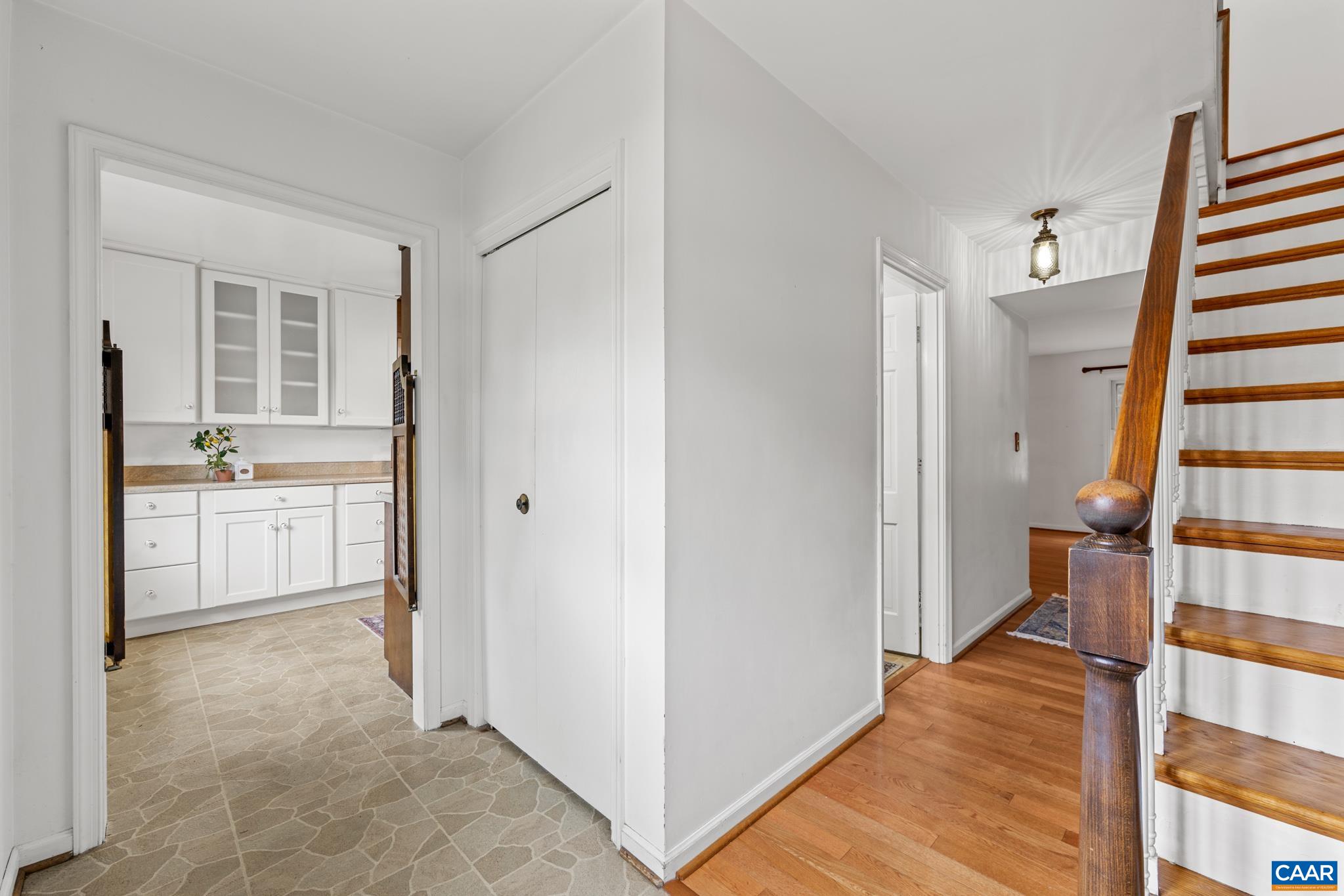 135 GEORGETOWN GREEN, CHARLOTTESVILLE, Virginia 22901, 3 Bedrooms Bedrooms, ,2 BathroomsBathrooms,Residential,135 GEORGETOWN GREEN,680152 MLS # 680152 135 GEORGETOWN GREEN, CHARLOTTESVILLE, Virginia 22901, 3 Bedrooms Bedrooms, ,2 BathroomsBathrooms,Residential,135 GEORGETOWN GREEN,680152 MLS # 680152