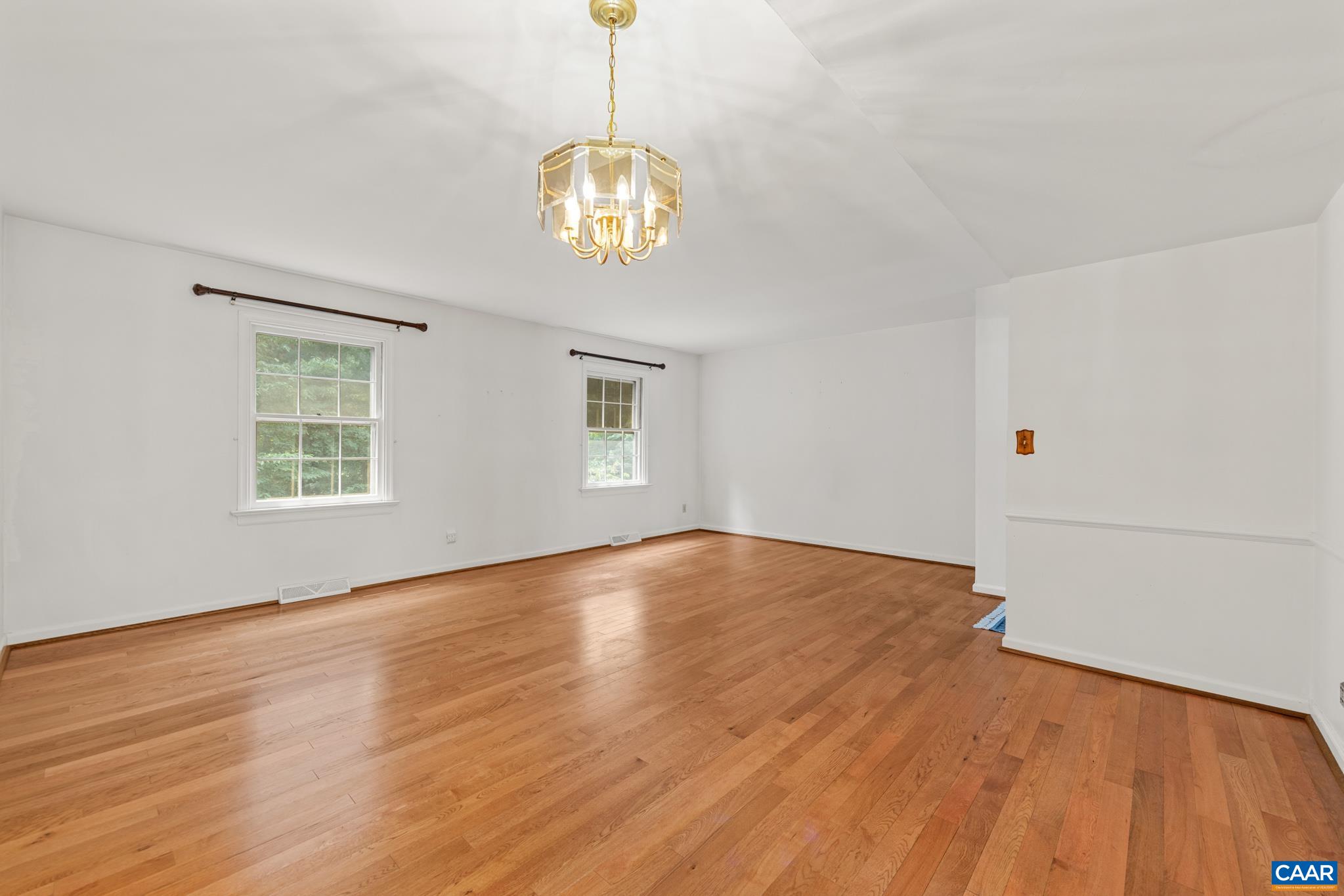 135 GEORGETOWN GREEN, CHARLOTTESVILLE, Virginia 22901, 3 Bedrooms Bedrooms, ,2 BathroomsBathrooms,Residential,135 GEORGETOWN GREEN,680152 MLS # 680152 135 GEORGETOWN GREEN, CHARLOTTESVILLE, Virginia 22901, 3 Bedrooms Bedrooms, ,2 BathroomsBathrooms,Residential,135 GEORGETOWN GREEN,680152 MLS # 680152