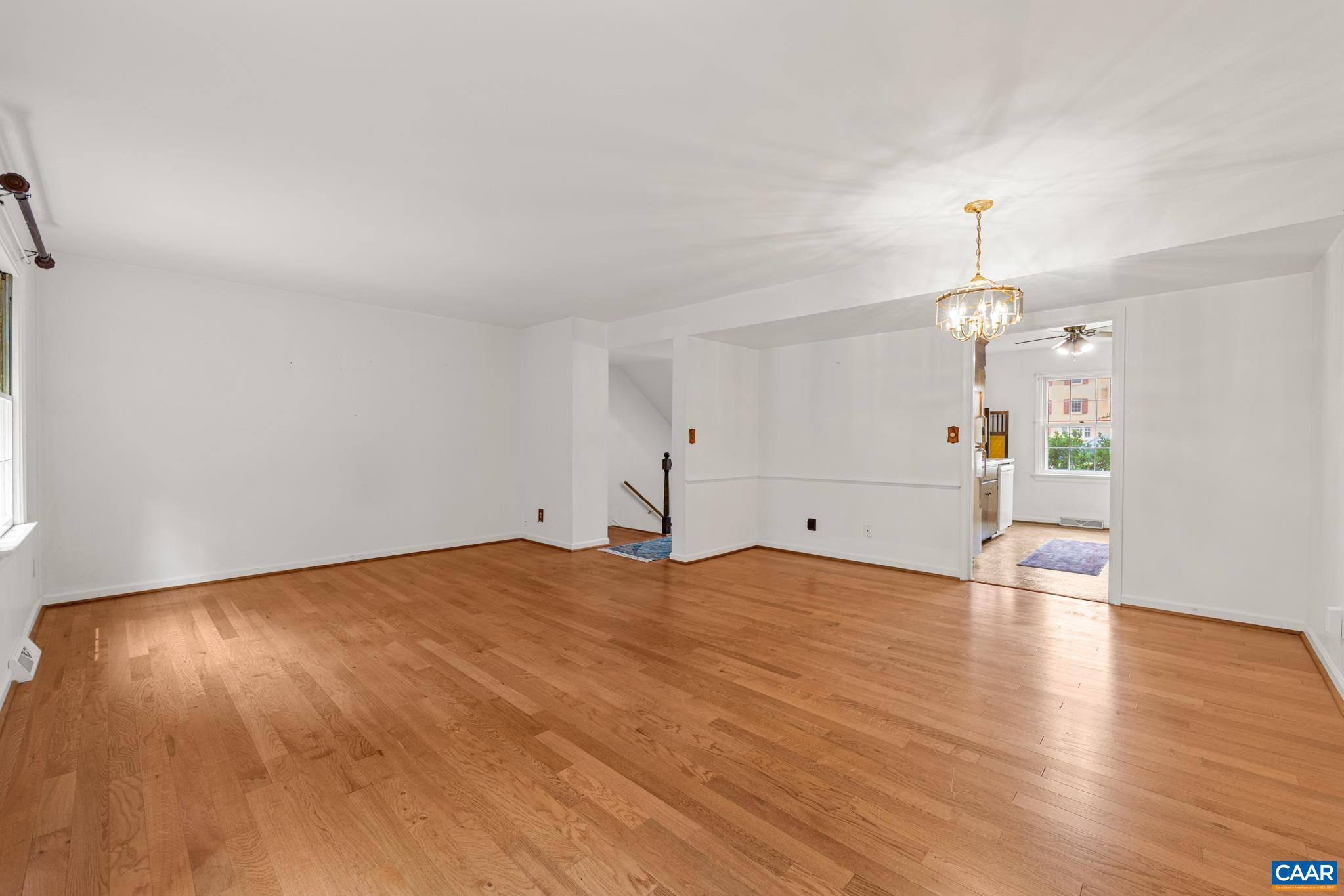 135 GEORGETOWN GREEN, CHARLOTTESVILLE, Virginia 22901, 3 Bedrooms Bedrooms, ,2 BathroomsBathrooms,Residential,135 GEORGETOWN GREEN,680152 MLS # 680152 135 GEORGETOWN GREEN, CHARLOTTESVILLE, Virginia 22901, 3 Bedrooms Bedrooms, ,2 BathroomsBathrooms,Residential,135 GEORGETOWN GREEN,680152 MLS # 680152