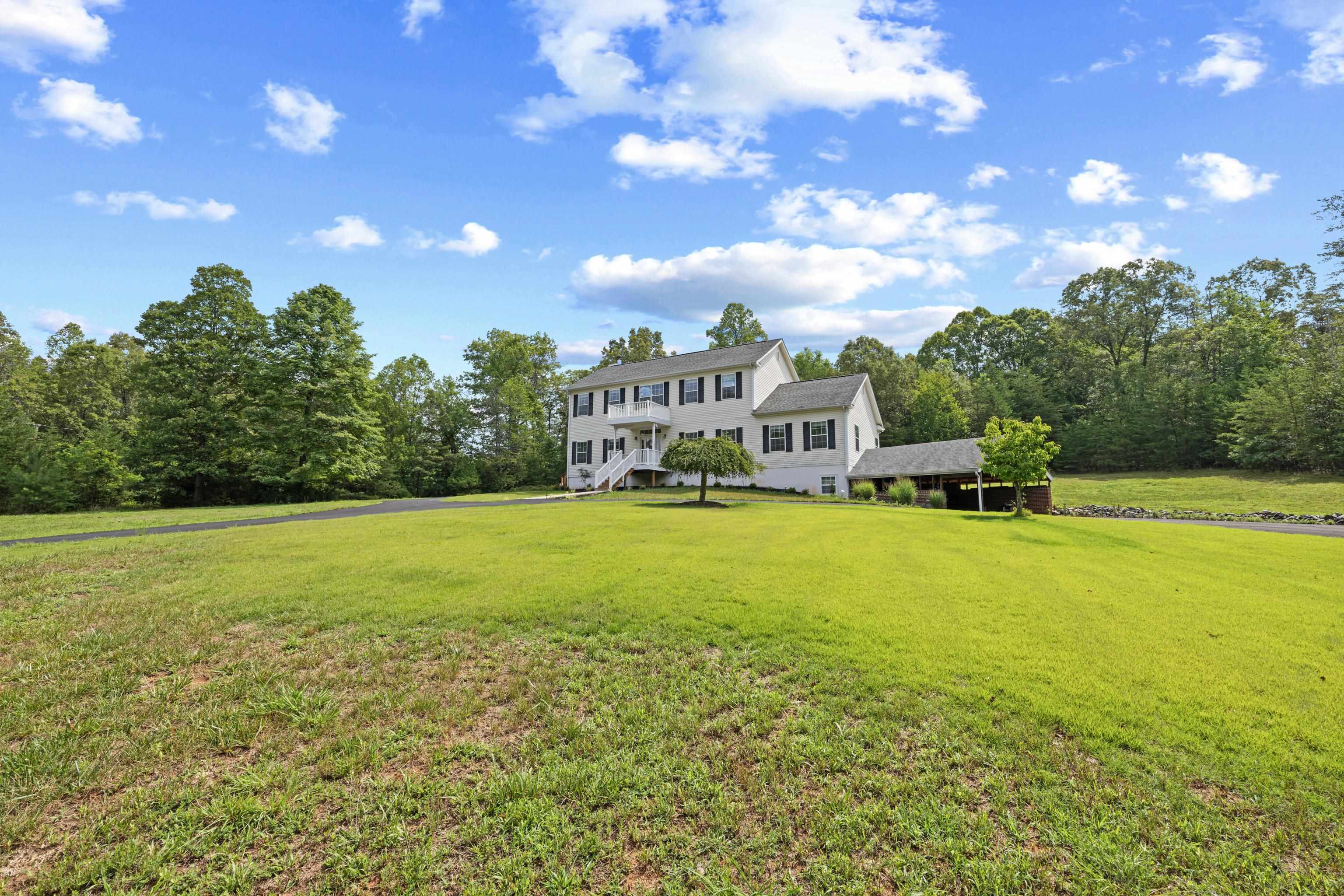 17 PINE RIDGE RD, FABER, Virginia 22938, 4 Bedrooms Bedrooms, ,3 BathroomsBathrooms,Residential,17 PINE RIDGE RD,680156 MLS # 680156 17 PINE RIDGE RD, FABER, Virginia 22938, 4 Bedrooms Bedrooms, ,3 BathroomsBathrooms,Residential,17 PINE RIDGE RD,680156 MLS # 680156