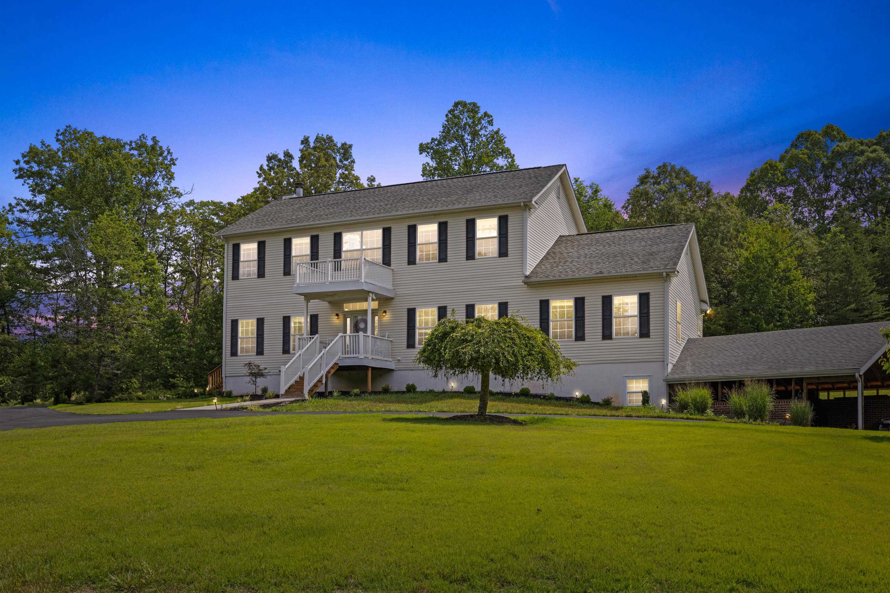 17 PINE RIDGE RD, FABER, Virginia 22938, 4 Bedrooms Bedrooms, ,3 BathroomsBathrooms,Residential,17 PINE RIDGE RD,680156 MLS # 680156 17 PINE RIDGE RD, FABER, Virginia 22938, 4 Bedrooms Bedrooms, ,3 BathroomsBathrooms,Residential,17 PINE RIDGE RD,680156 MLS # 680156