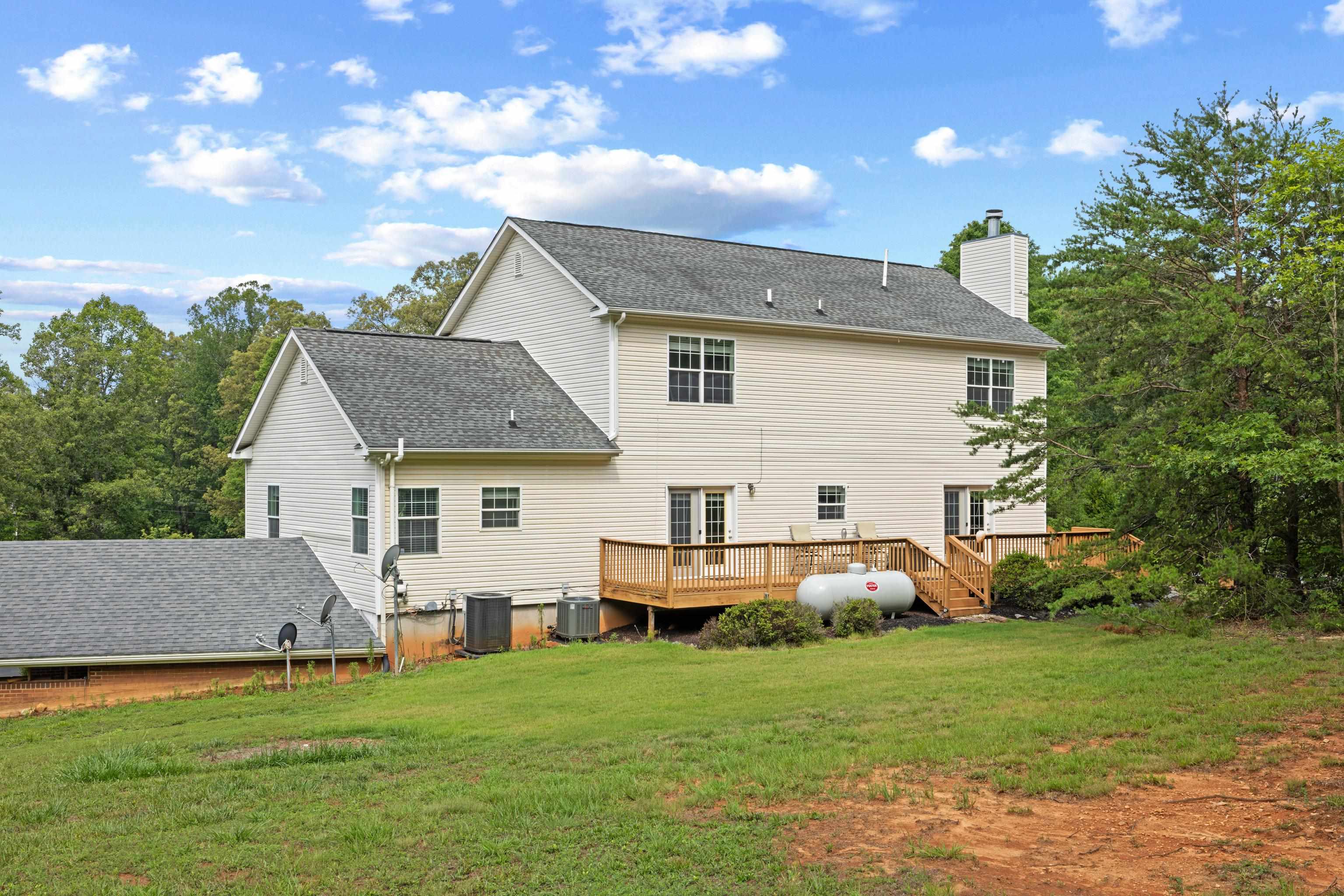 17 PINE RIDGE RD, FABER, Virginia 22938, 4 Bedrooms Bedrooms, ,3 BathroomsBathrooms,Residential,17 PINE RIDGE RD,680156 MLS # 680156 17 PINE RIDGE RD, FABER, Virginia 22938, 4 Bedrooms Bedrooms, ,3 BathroomsBathrooms,Residential,17 PINE RIDGE RD,680156 MLS # 680156